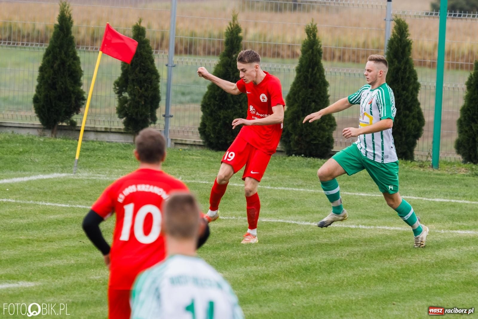 Zdjęcie w galerii na portalu naszraciborz.pl: Ruch rozbił rezerwy Krzanowic [FOTO] wiadomości z regionu