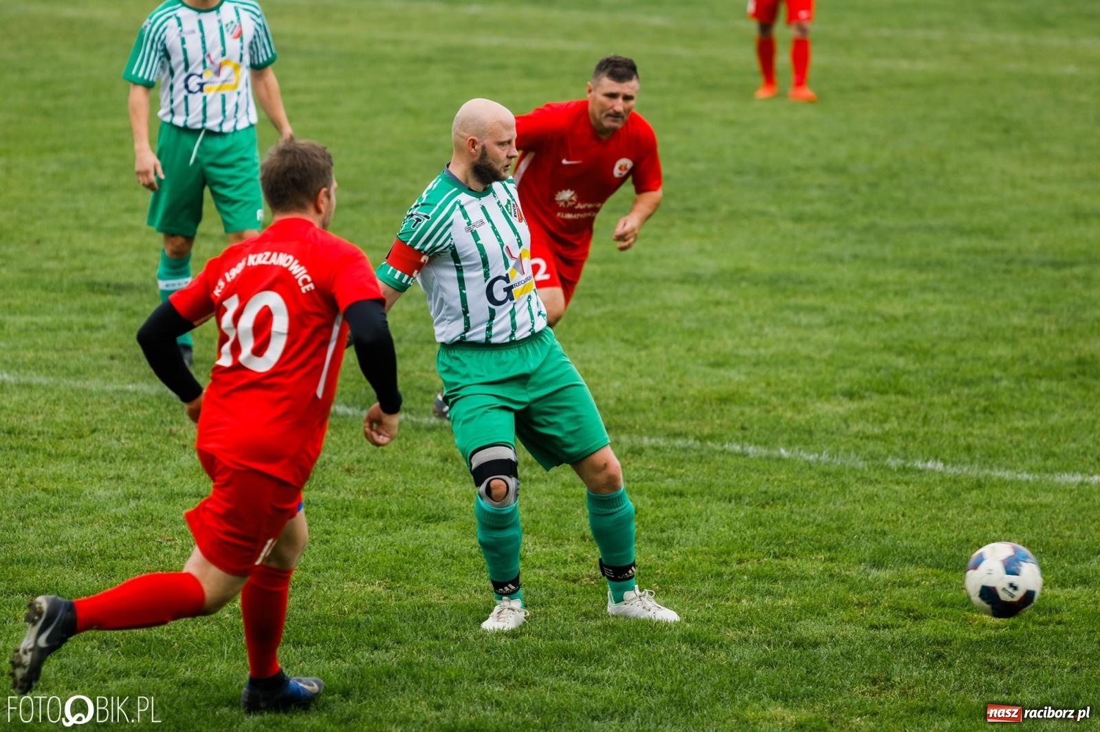 Zdjęcie w galerii na portalu naszraciborz.pl: Ruch rozbił rezerwy Krzanowic [FOTO] wiadomości z regionu