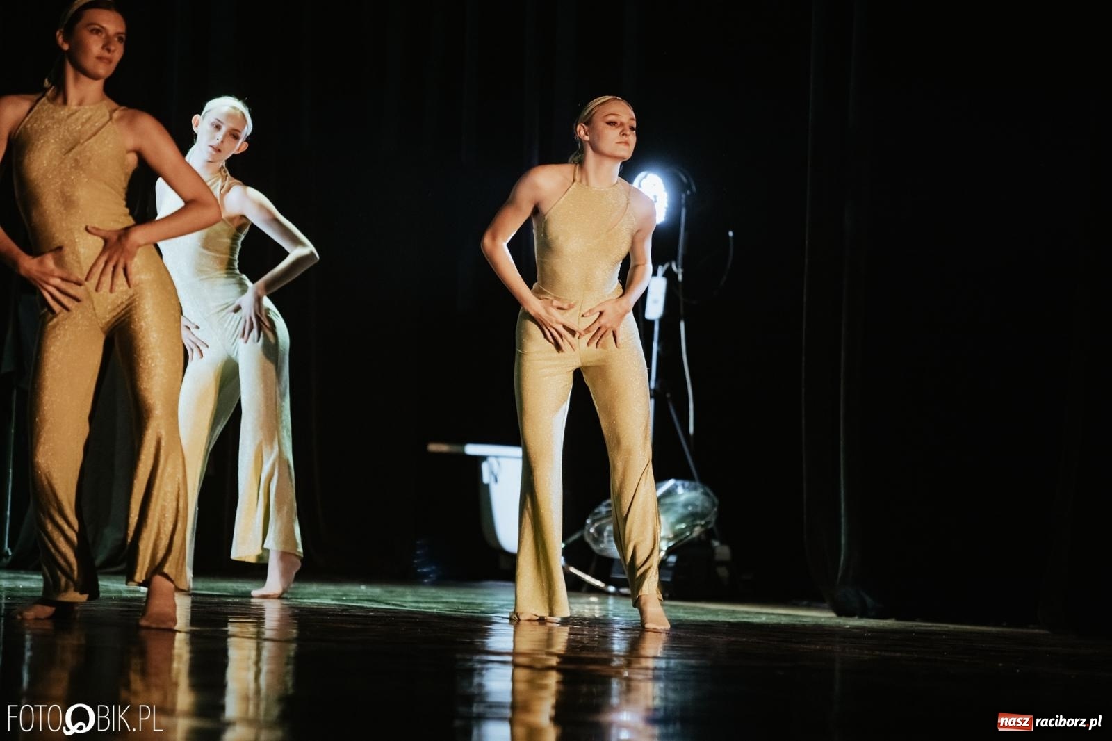 Zdjęcie w galerii na portalu naszraciborz.pl: XI Gala Skazy. Święto tańca w RCK [FOTO i WIDEO] wiadomości z regionu