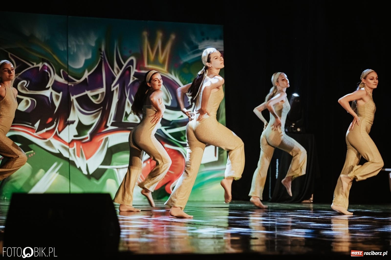 Zdjęcie w galerii na portalu naszraciborz.pl: XI Gala Skazy. Święto tańca w RCK [FOTO i WIDEO] wiadomości z regionu