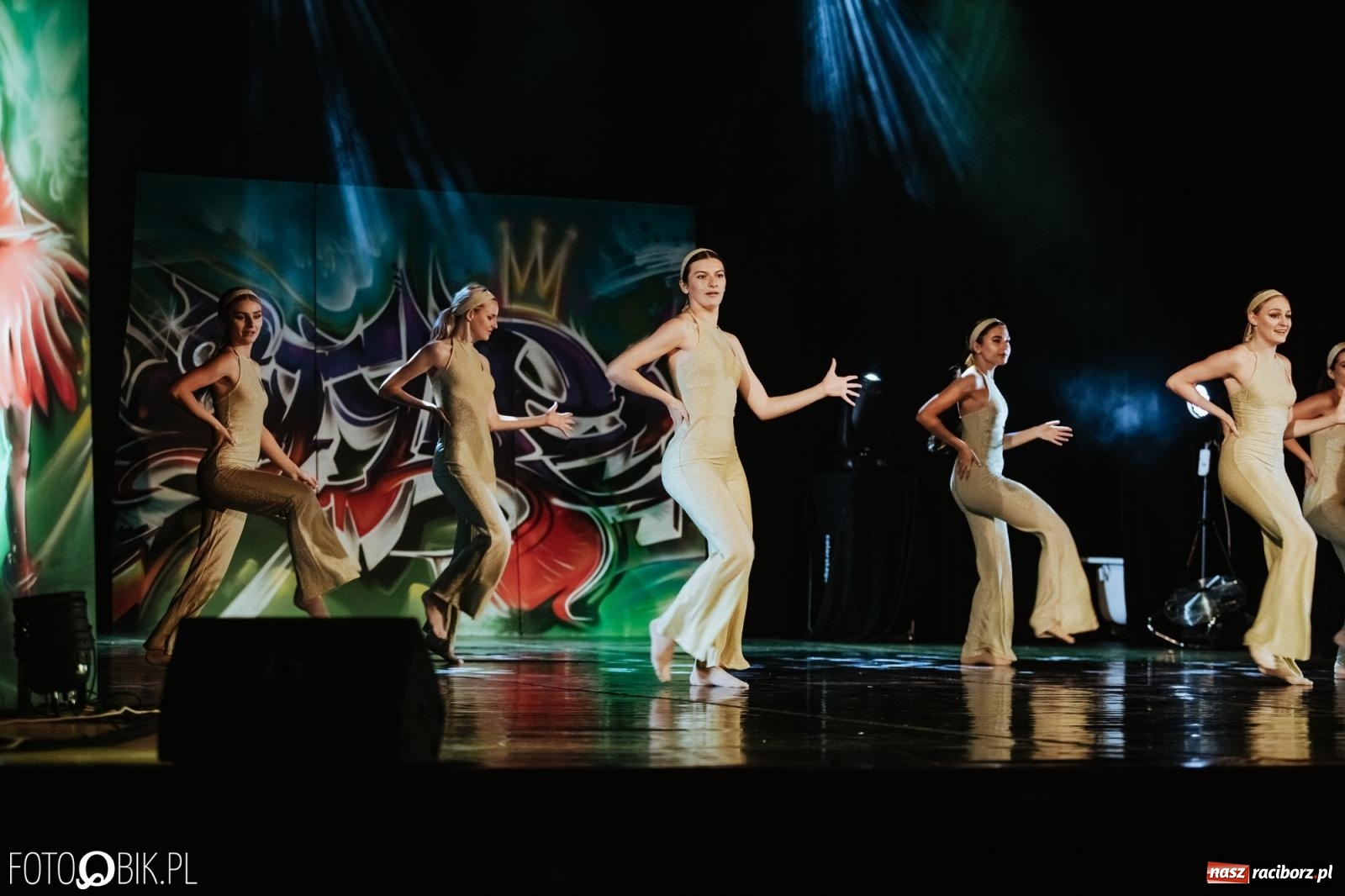 Zdjęcie w galerii na portalu naszraciborz.pl: XI Gala Skazy. Święto tańca w RCK [FOTO i WIDEO] wiadomości z regionu