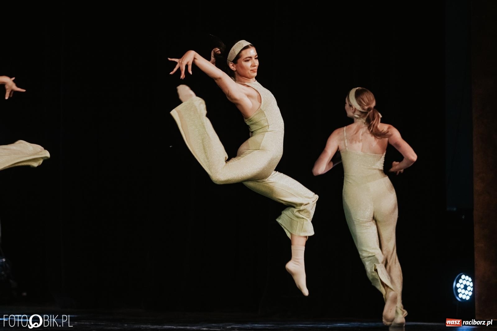 Zdjęcie w galerii na portalu naszraciborz.pl: XI Gala Skazy. Święto tańca w RCK [FOTO i WIDEO] wiadomości z regionu