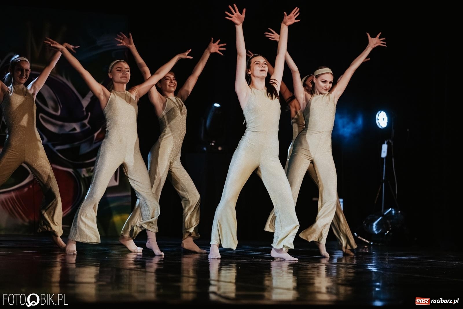 Zdjęcie w galerii na portalu naszraciborz.pl: XI Gala Skazy. Święto tańca w RCK [FOTO i WIDEO] wiadomości z regionu