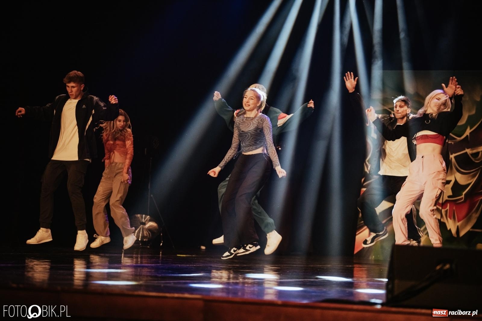 Zdjęcie w galerii na portalu naszraciborz.pl: XI Gala Skazy. Święto tańca w RCK [FOTO i WIDEO] wiadomości z regionu