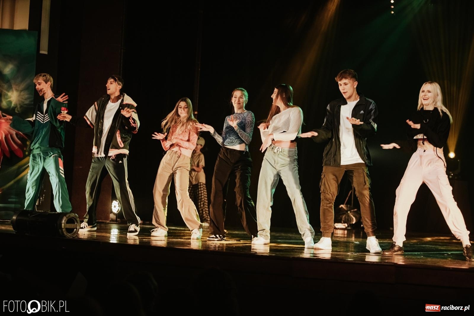 Zdjęcie w galerii na portalu naszraciborz.pl: XI Gala Skazy. Święto tańca w RCK [FOTO i WIDEO] wiadomości z regionu