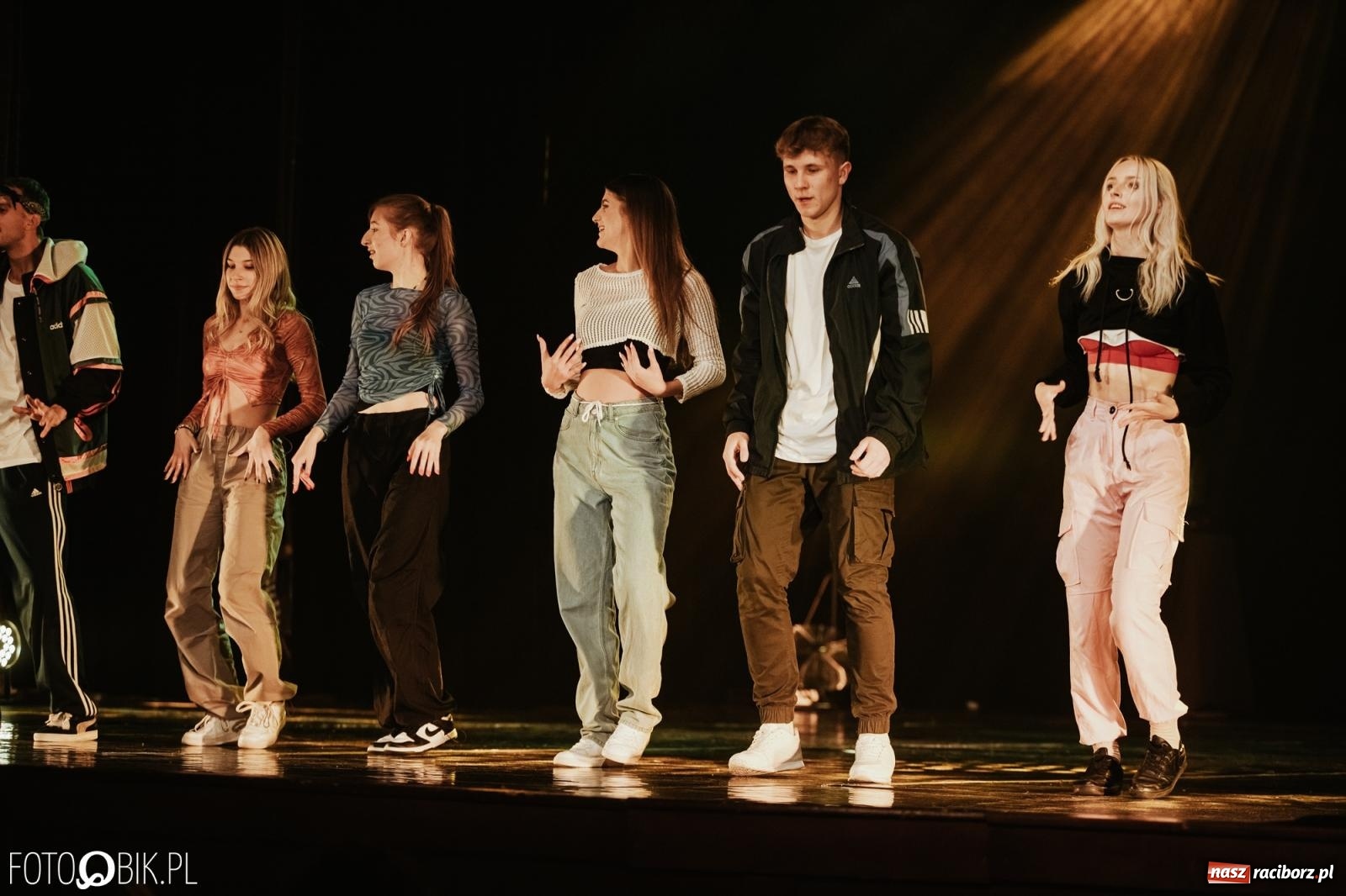 Zdjęcie w galerii na portalu naszraciborz.pl: XI Gala Skazy. Święto tańca w RCK [FOTO i WIDEO] wiadomości z regionu