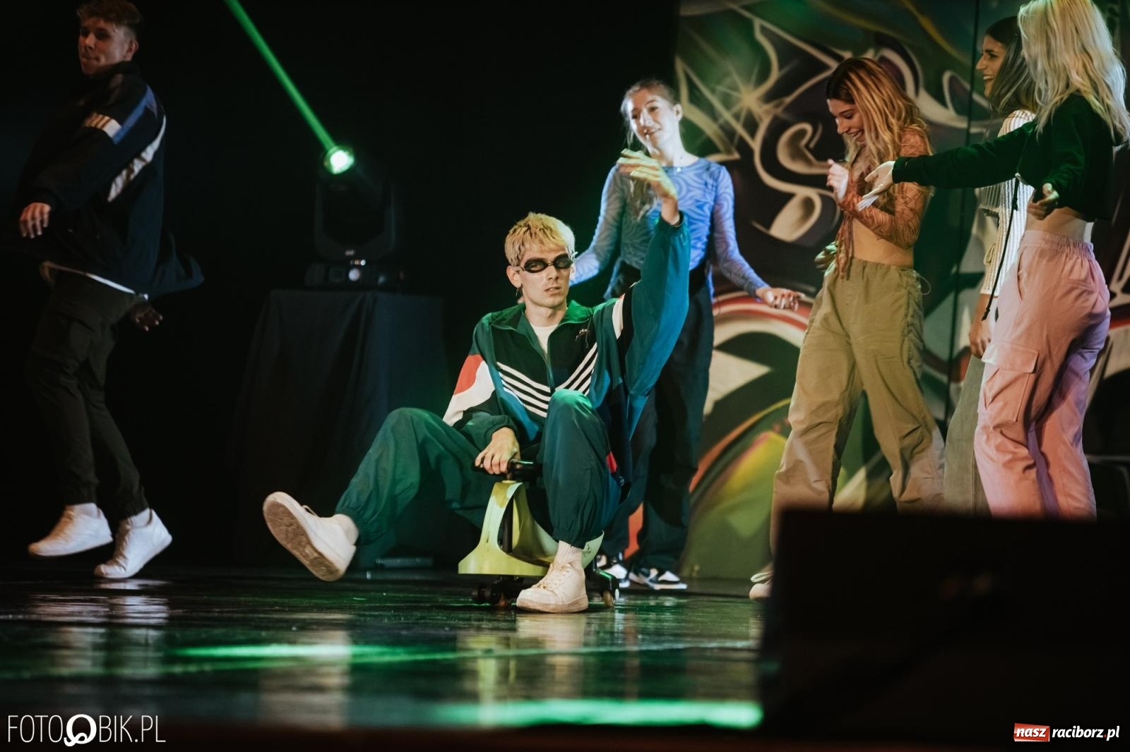 Zdjęcie w galerii na portalu naszraciborz.pl: XI Gala Skazy. Święto tańca w RCK [FOTO i WIDEO] wiadomości z regionu