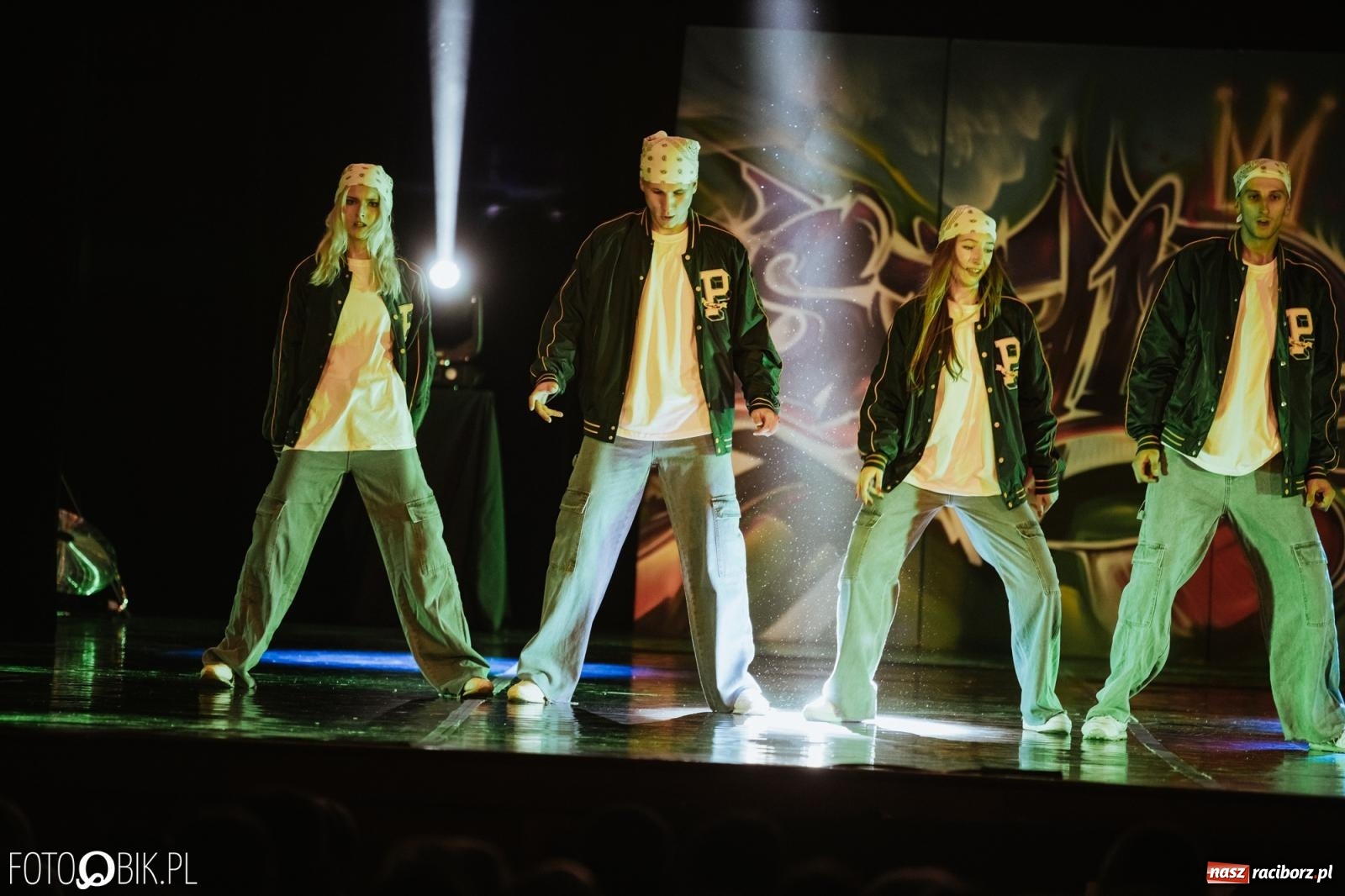 Zdjęcie w galerii na portalu naszraciborz.pl: XI Gala Skazy. Święto tańca w RCK [FOTO i WIDEO] wiadomości z regionu