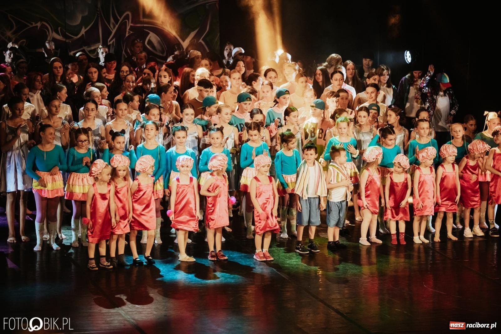 Zdjęcie w galerii na portalu naszraciborz.pl: XI Gala Skazy. Święto tańca w RCK [FOTO i WIDEO] wiadomości z regionu