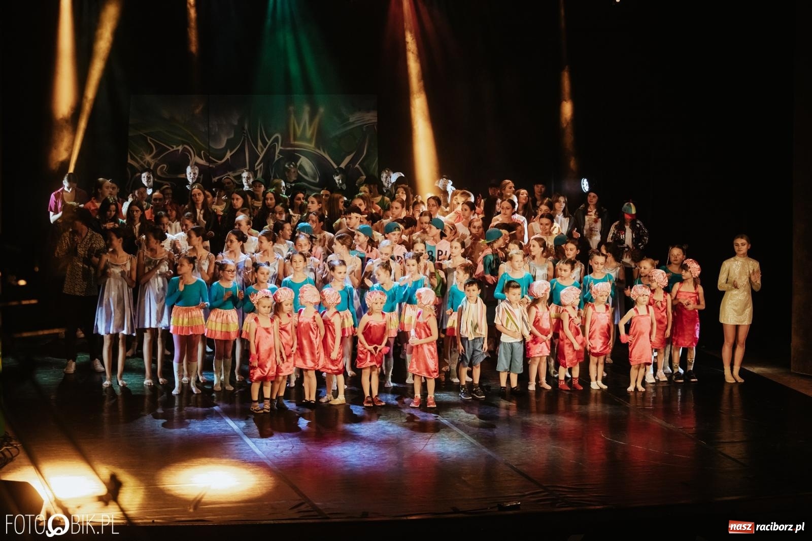 Zdjęcie w galerii na portalu naszraciborz.pl: XI Gala Skazy. Święto tańca w RCK [FOTO i WIDEO] wiadomości z regionu