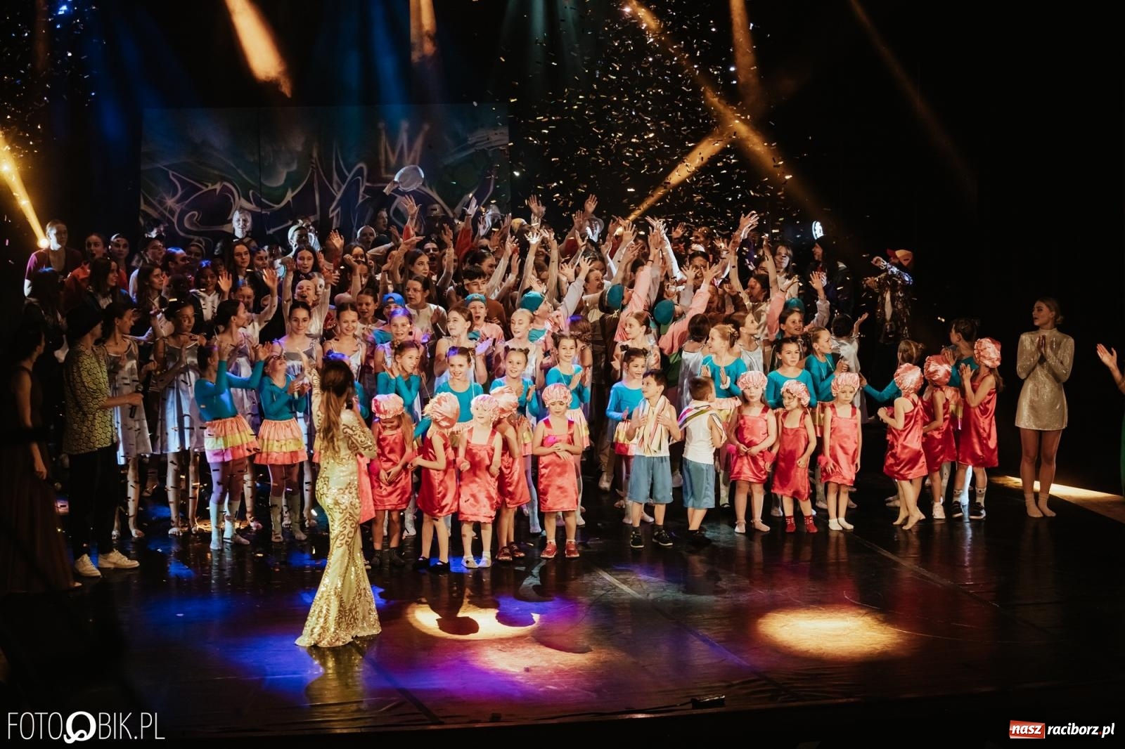 Zdjęcie w galerii na portalu naszraciborz.pl: XI Gala Skazy. Święto tańca w RCK [FOTO i WIDEO] wiadomości z regionu