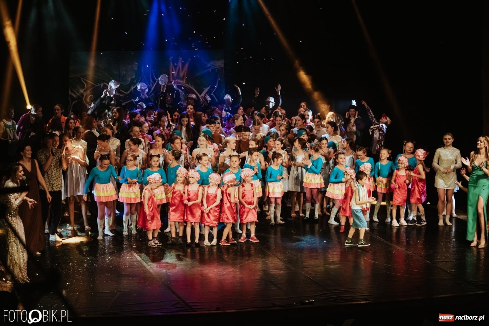 Zdjęcie w galerii na portalu naszraciborz.pl: XI Gala Skazy. Święto tańca w RCK [FOTO i WIDEO] wiadomości z regionu