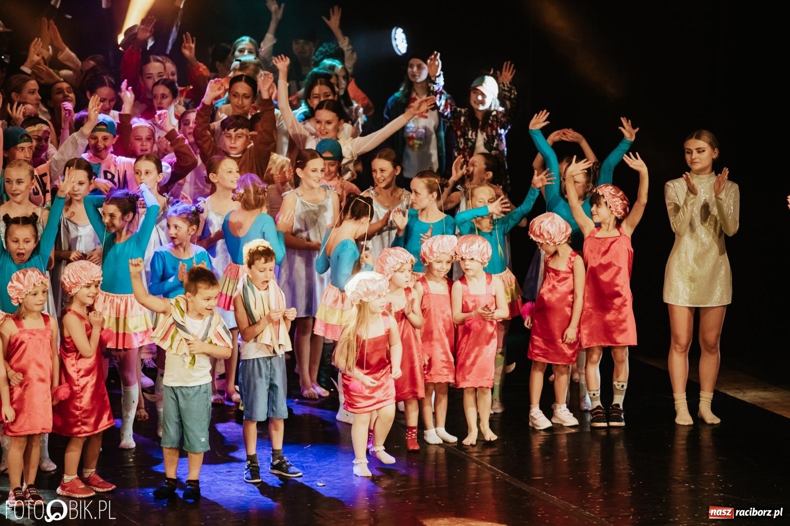 Zdjęcie w galerii na portalu naszraciborz.pl: XI Gala Skazy. Święto tańca w RCK [FOTO i WIDEO] wiadomości z regionu
