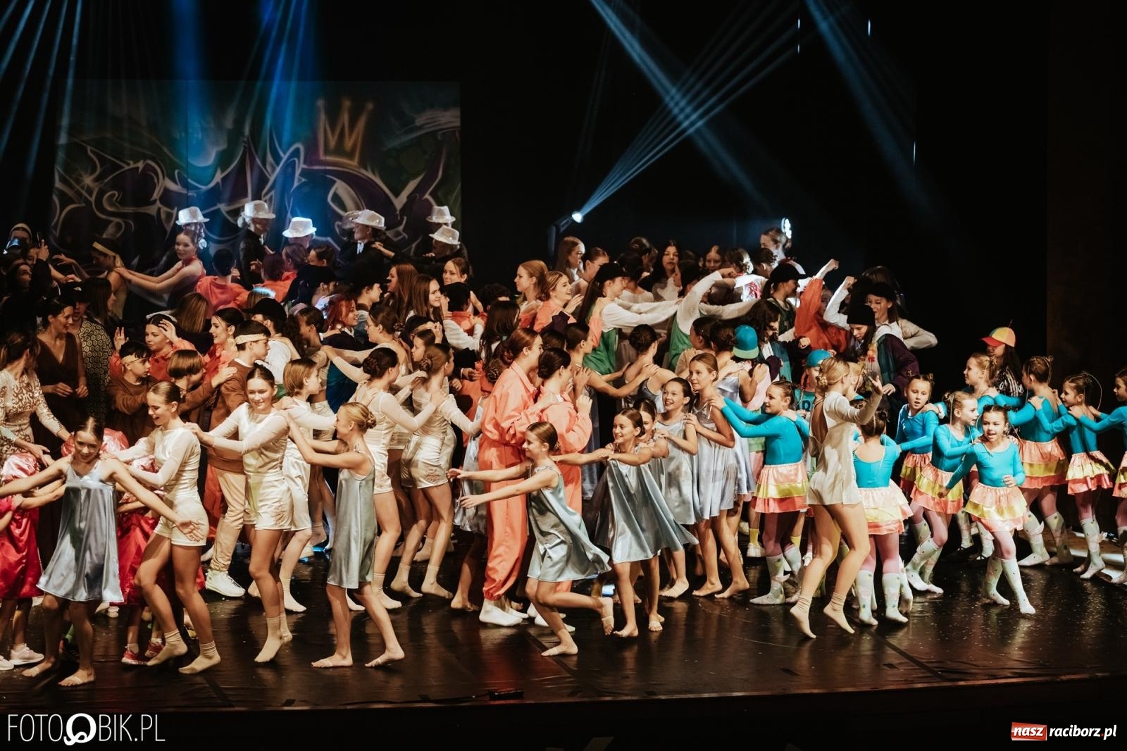 Zdjęcie w galerii na portalu naszraciborz.pl: XI Gala Skazy. Święto tańca w RCK [FOTO i WIDEO] wiadomości z regionu