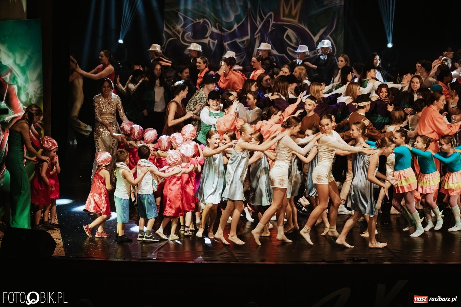 Zdjęcie w galerii na portalu naszraciborz.pl: XI Gala Skazy. Święto tańca w RCK [FOTO i WIDEO] wiadomości z regionu