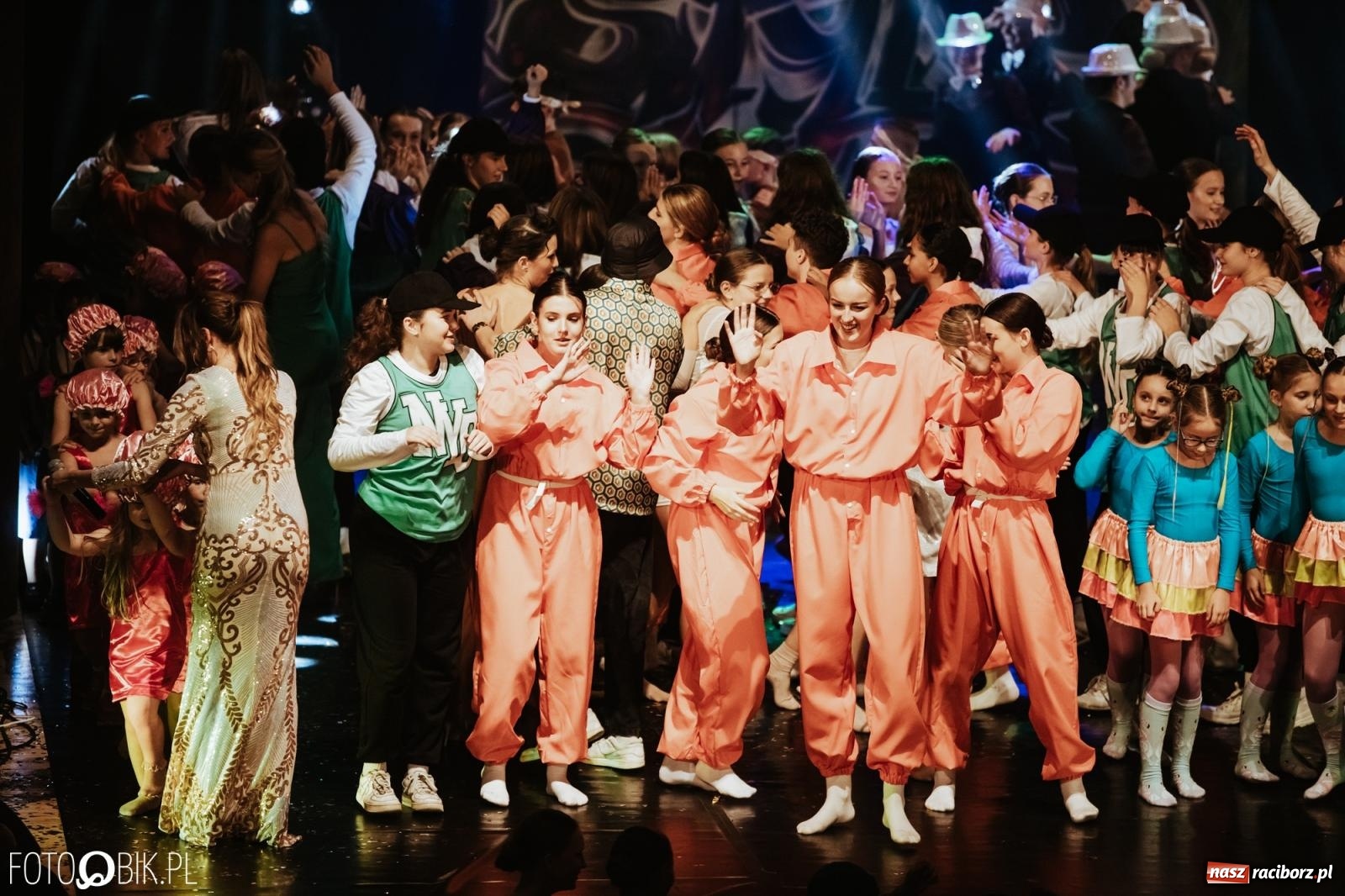 Zdjęcie w galerii na portalu naszraciborz.pl: XI Gala Skazy. Święto tańca w RCK [FOTO i WIDEO] wiadomości z regionu