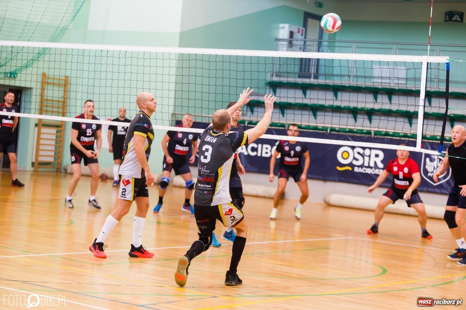 Zdjęcie w galerii na portalu naszraciborz.pl: Niedziela z RLPS. Ruszył sezon siatkarski [FOTO] wiadomości z regionu