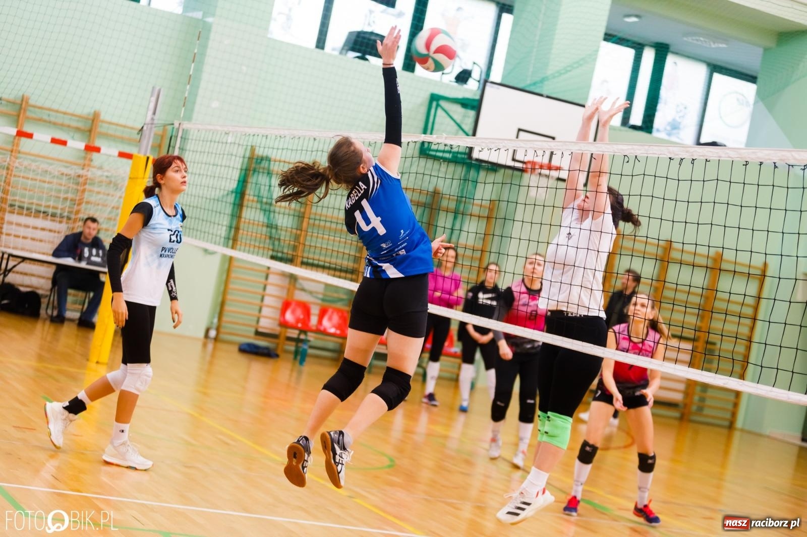 Zdjęcie w galerii na portalu naszraciborz.pl: Niedziela z RLPS. Ruszył sezon siatkarski [FOTO] wiadomości z regionu