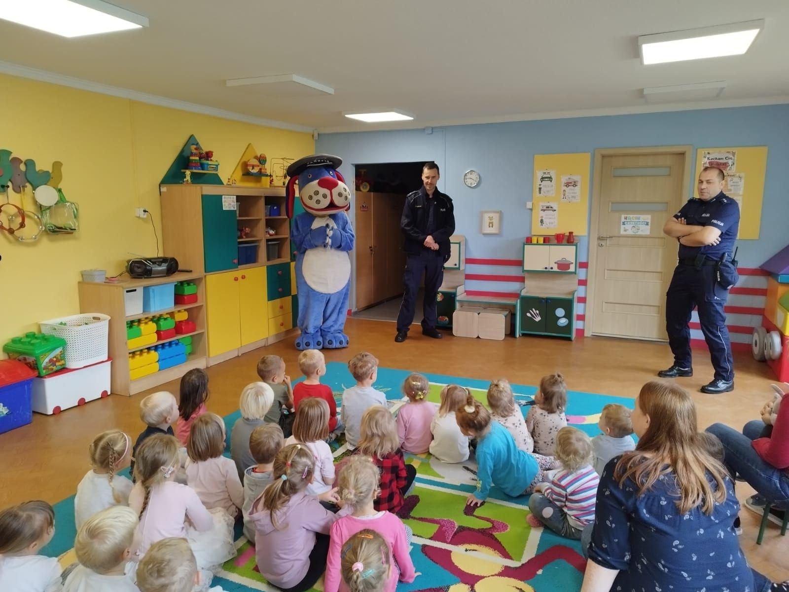 Zdjęcie w galerii na portalu naszraciborz.pl: O bezpieczeństwie w Przedszkolu numer 20 wiadomości z regionu