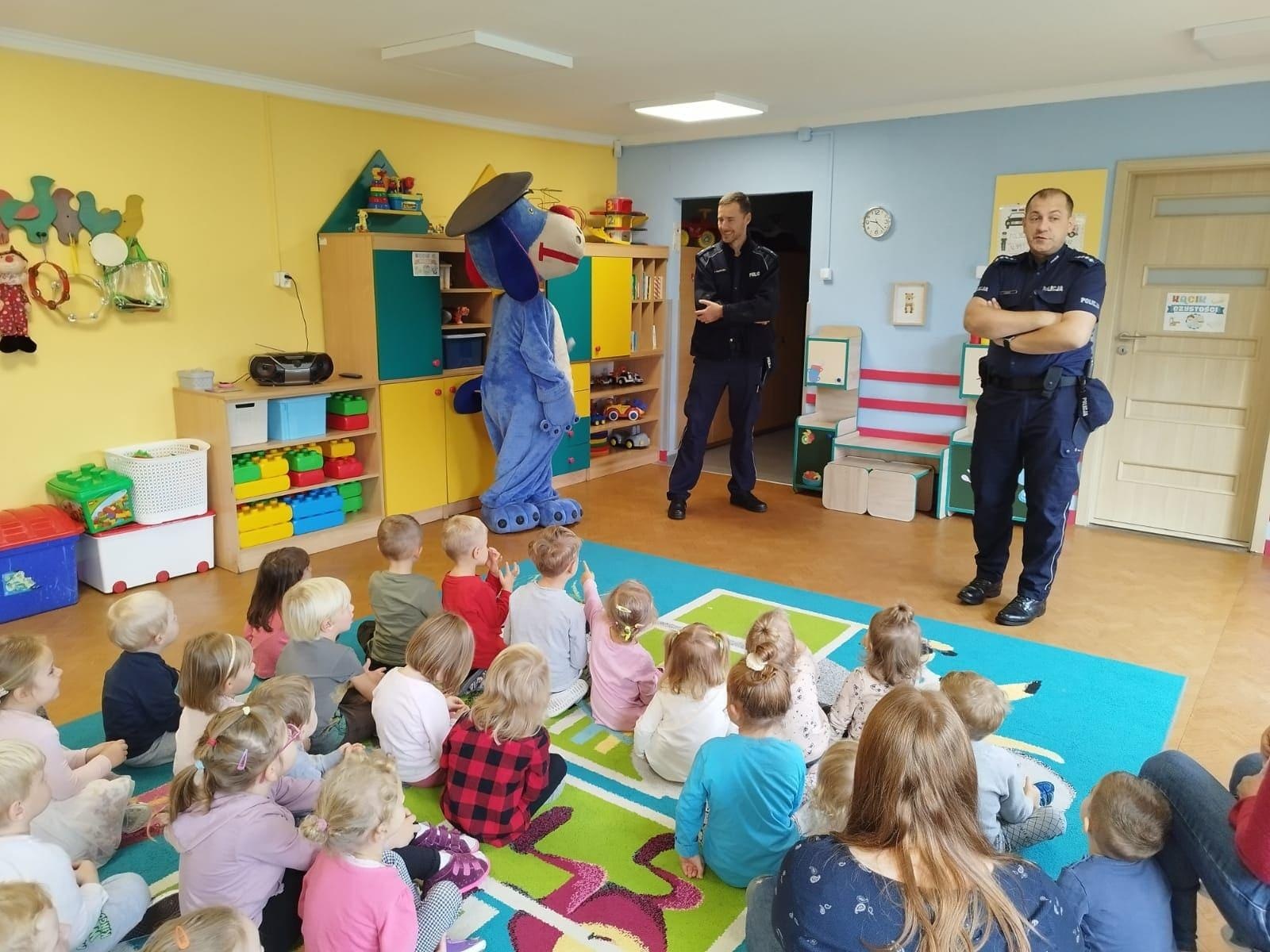 Zdjęcie w galerii na portalu naszraciborz.pl: O bezpieczeństwie w Przedszkolu numer 20 wiadomości z regionu