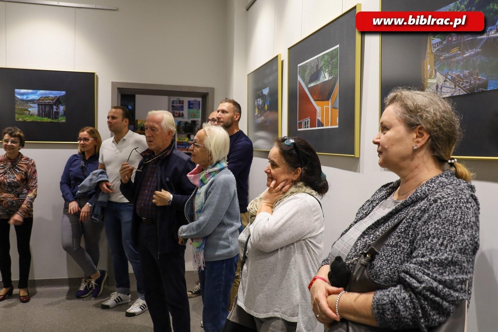 Zdjęcie w galerii na portalu naszraciborz.pl: 8. Edycja Ogólnopolskiej Nocy Bibliotek w Raciborzu wiadomości z regionu