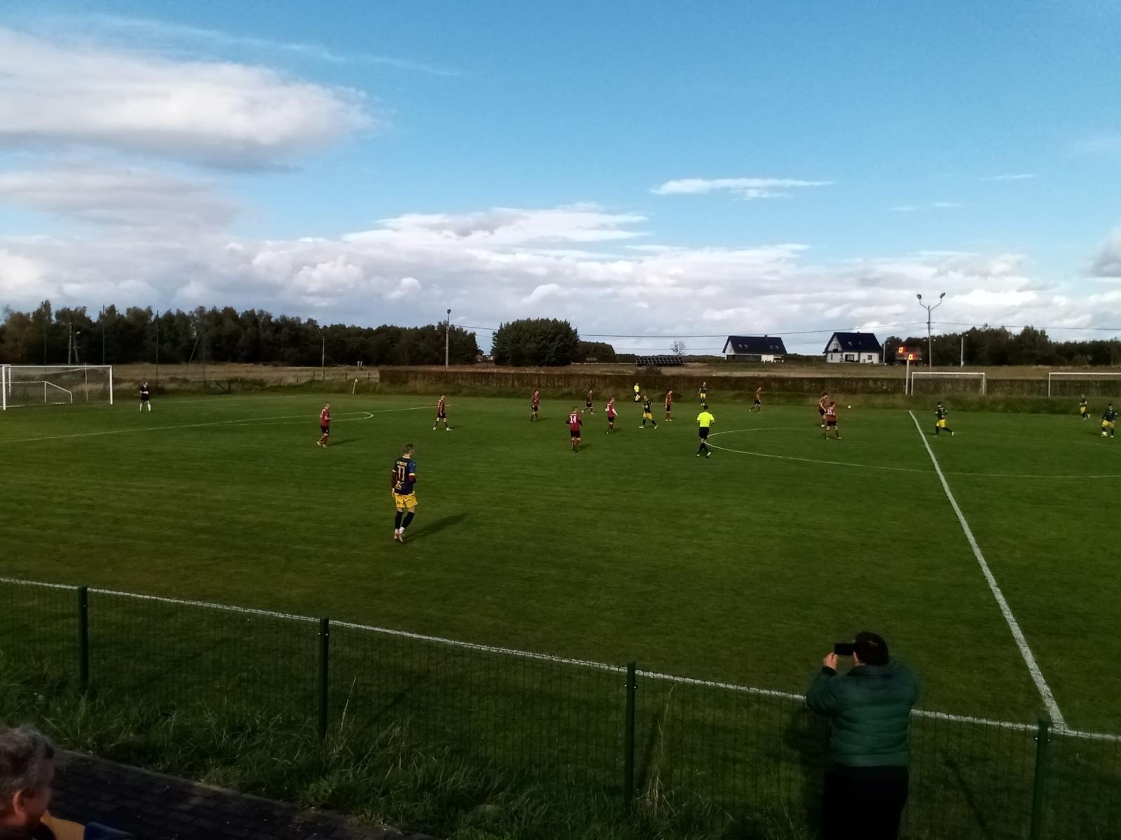 Zdjęcie w galerii na portalu naszraciborz.pl: Raszczyce zdobyły czernicki Zameczek wiadomości z regionu