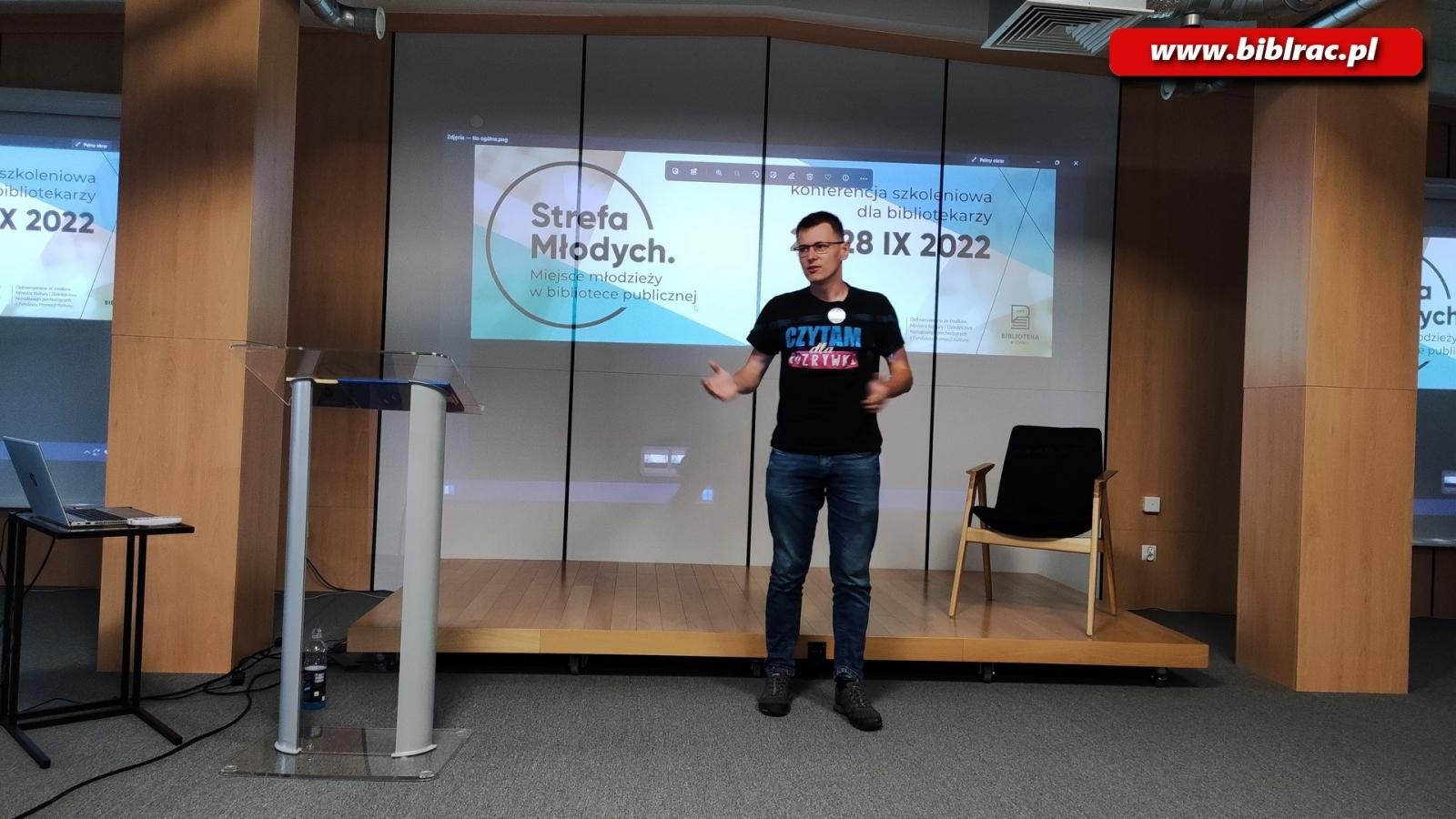 Zdjęcie w galerii na portalu naszraciborz.pl: Konferencja Strefa Młodych. Miejsce młodzieży w bibliotece publicznej wiadomości z regionu