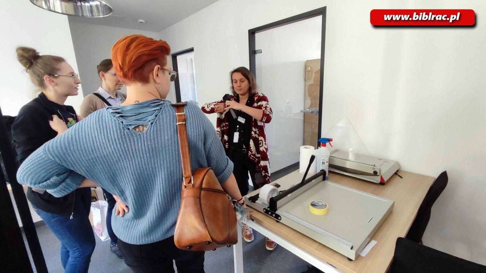 Zdjęcie w galerii na portalu naszraciborz.pl: Konferencja Strefa Młodych. Miejsce młodzieży w bibliotece publicznej wiadomości z regionu