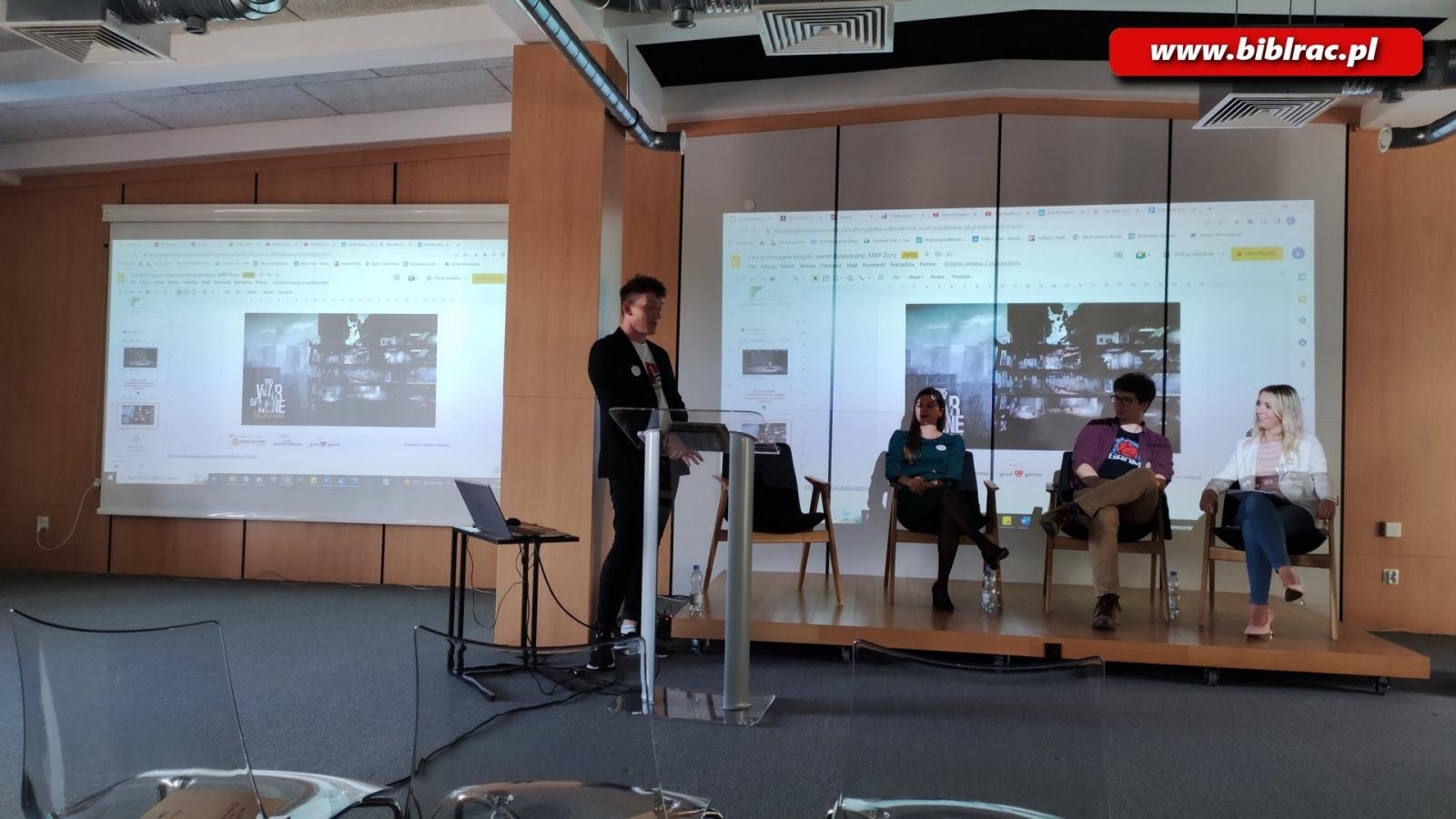 Zdjęcie w galerii na portalu naszraciborz.pl: Konferencja Strefa Młodych. Miejsce młodzieży w bibliotece publicznej wiadomości z regionu