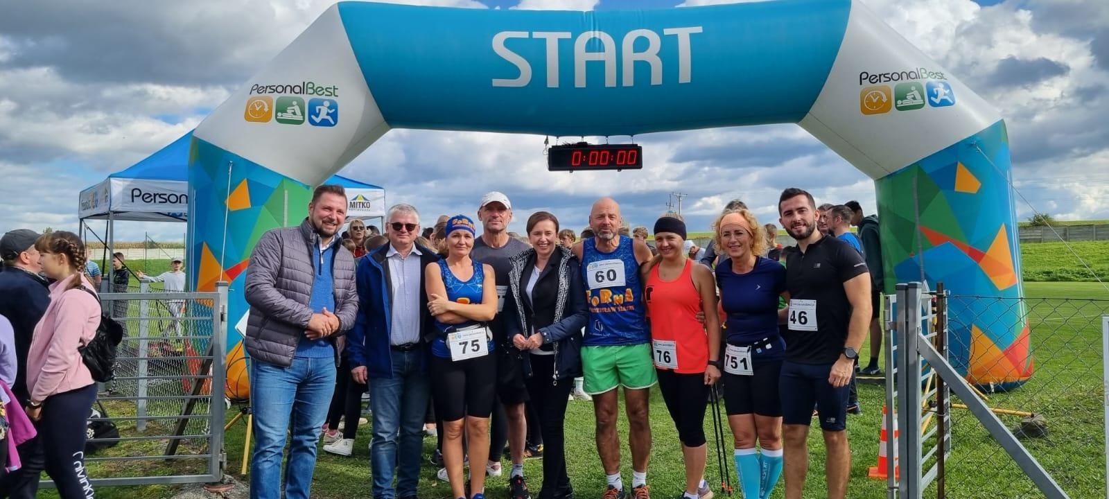 Zdjęcie w galerii na portalu naszraciborz.pl: Pacak i Klimek najlepsi w II Półmaratonie po wałach wiadomości z regionu