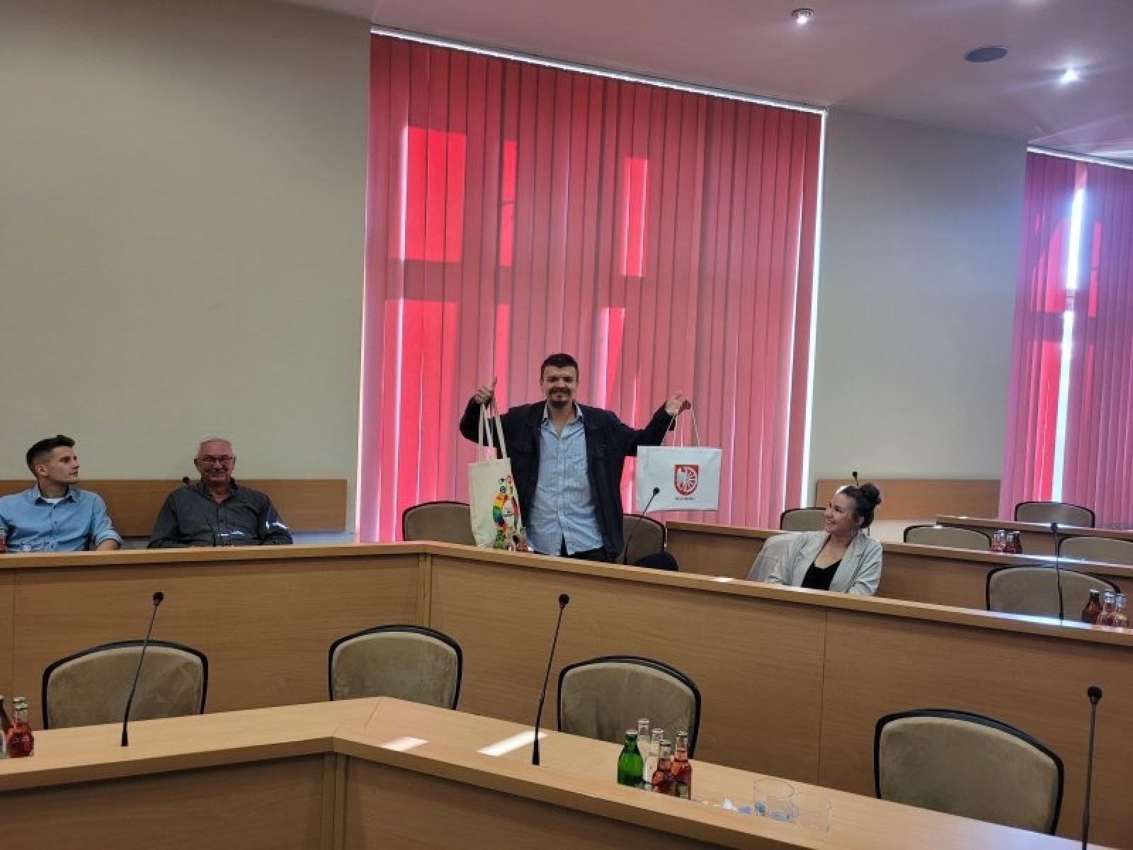 Zdjęcie w galerii na portalu naszraciborz.pl: Panowie zgarnęli główną pulę. Wyniki głosowania VII edycji budżetu obywatelskiego w Raciborzu wiadomości z regionu