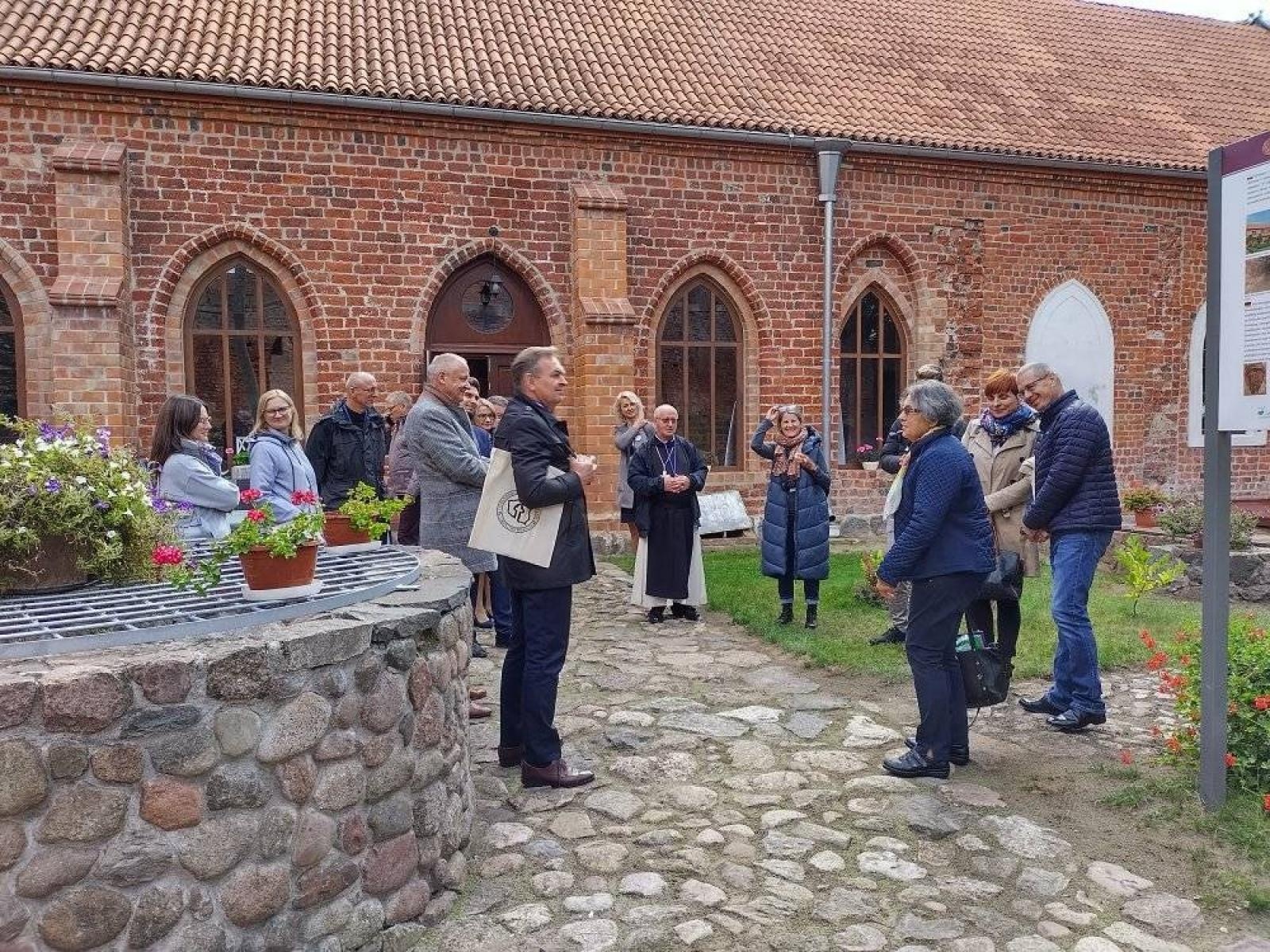 Zdjęcie w galerii na portalu naszraciborz.pl: Gminy cysterskie, w tym Kuźnia Raciborska świętują 15-lecie stowarzyszenia wiadomości z regionu