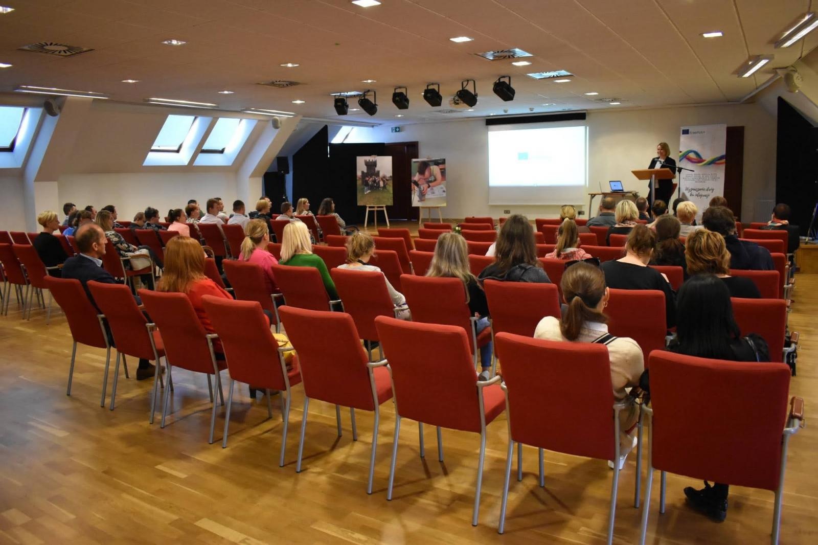 Zdjęcie w galerii na portalu naszraciborz.pl: W Zespole Szkół Specjalnych podsumowano projekt ERASMUS+ wiadomości z regionu