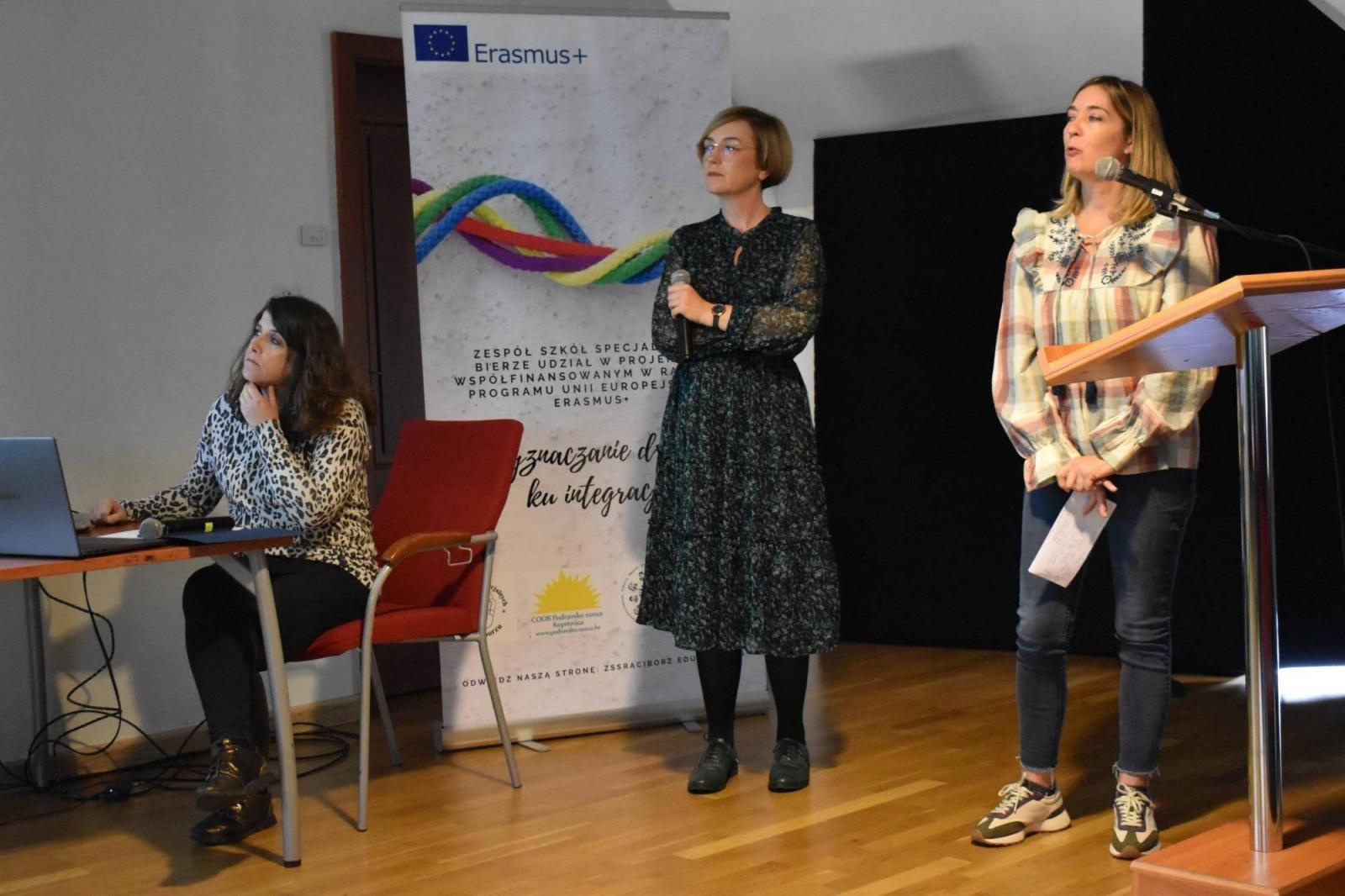 Zdjęcie w galerii na portalu naszraciborz.pl: W Zespole Szkół Specjalnych podsumowano projekt ERASMUS+ wiadomości z regionu