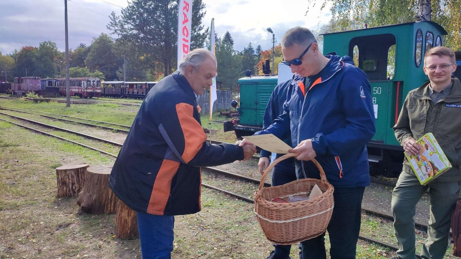 Zdjęcie w galerii na portalu naszraciborz.pl: Znamy najlepszych grzybiarzy ziemi raciborskiej [FOTO] wiadomości z regionu