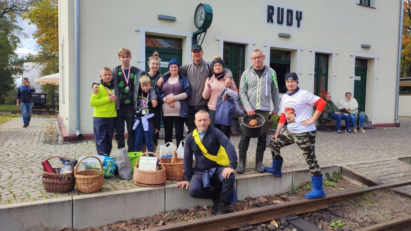 Zdjęcie w galerii na portalu naszraciborz.pl: Znamy najlepszych grzybiarzy ziemi raciborskiej [FOTO] wiadomości z regionu