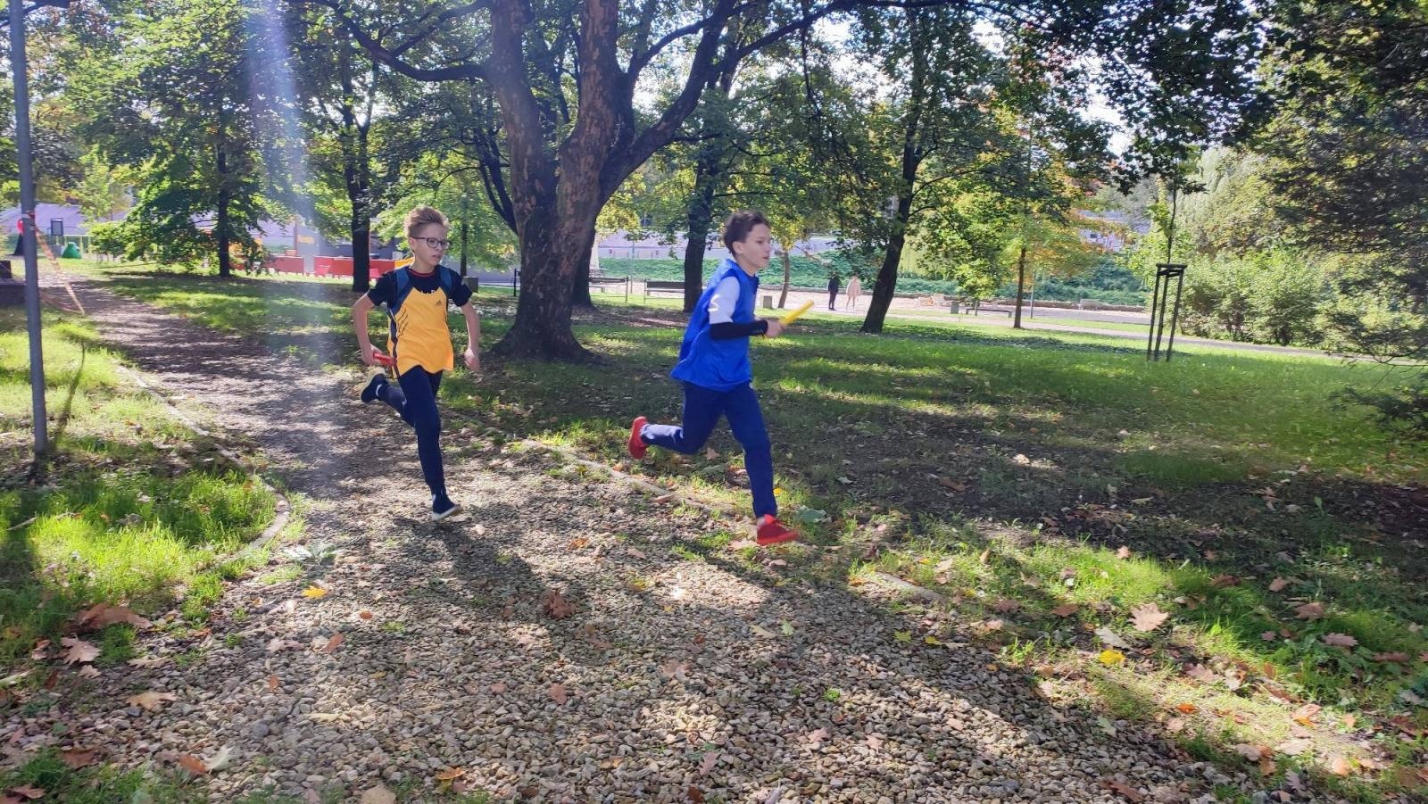 Zdjęcie w galerii na portalu naszraciborz.pl: Rejonowe finały w Sztafetowych Biegach Przełajowych [FOTO i WYNIKI] wiadomości z regionu