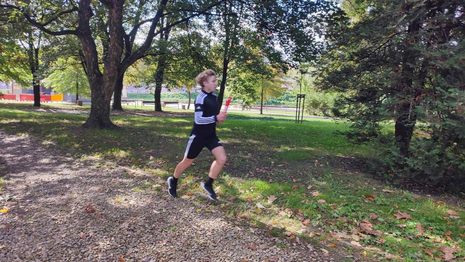 Zdjęcie w galerii na portalu naszraciborz.pl: Rejonowe finały w Sztafetowych Biegach Przełajowych [FOTO i WYNIKI] wiadomości z regionu