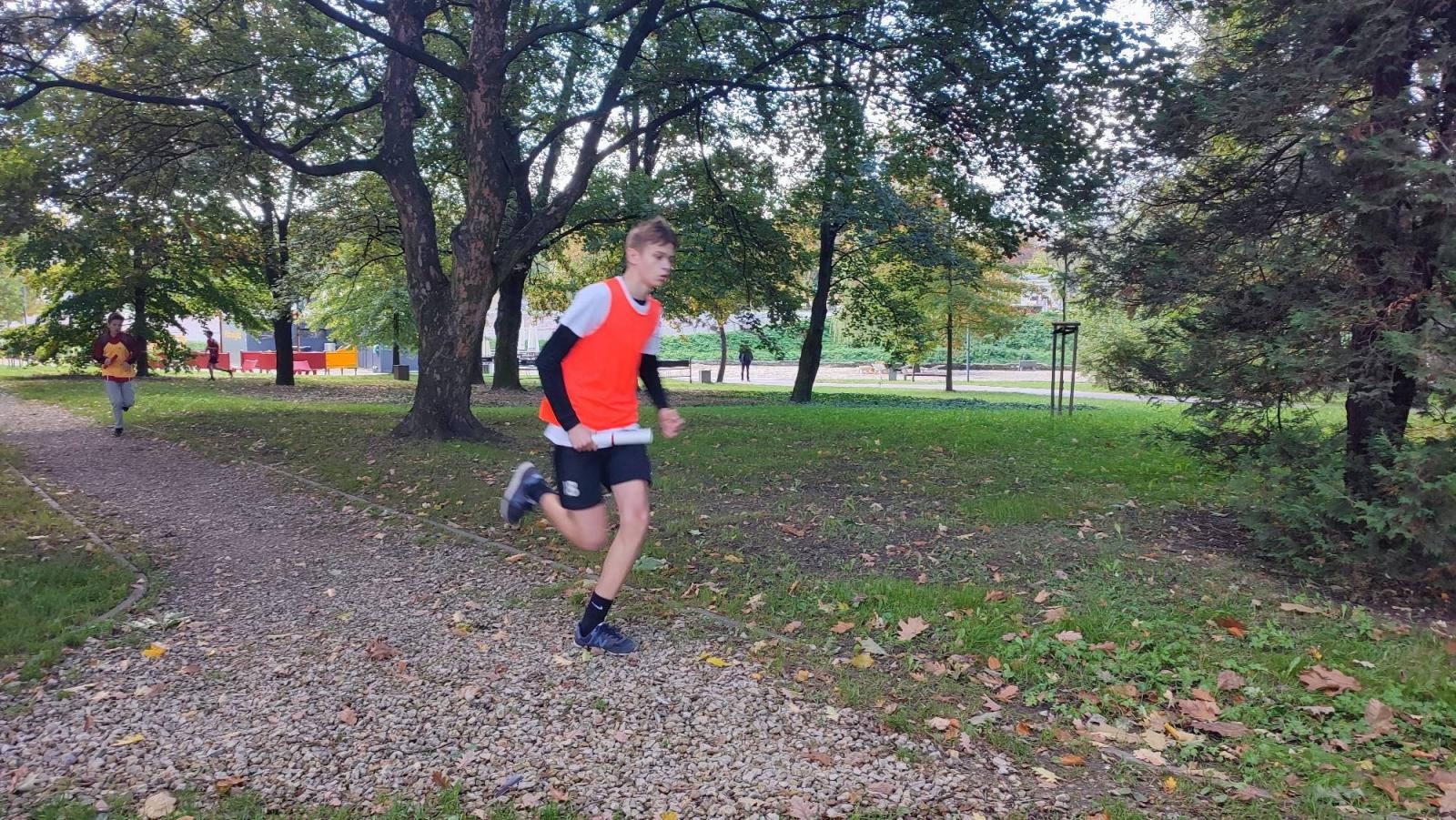 Zdjęcie w galerii na portalu naszraciborz.pl: Rejonowe finały w Sztafetowych Biegach Przełajowych [FOTO i WYNIKI] wiadomości z regionu