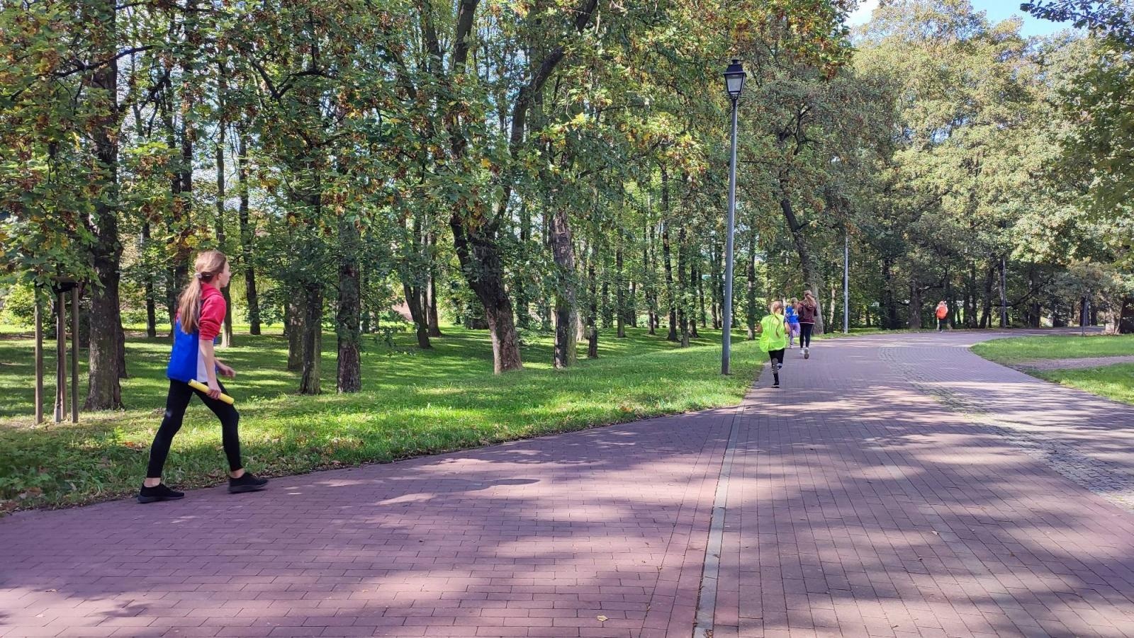 Zdjęcie w galerii na portalu naszraciborz.pl: Rejonowe finały w Sztafetowych Biegach Przełajowych [FOTO i WYNIKI] wiadomości z regionu