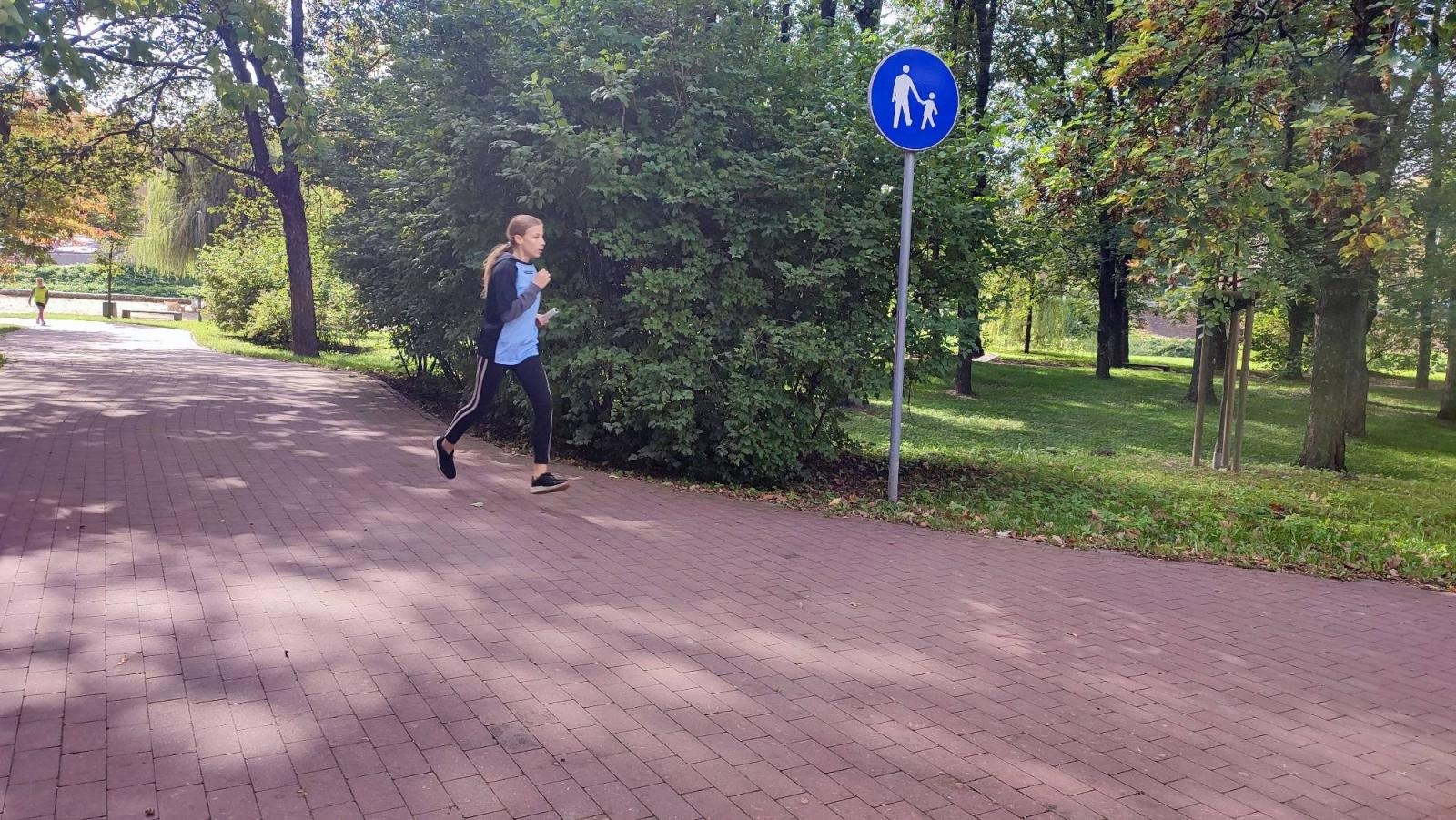 Zdjęcie w galerii na portalu naszraciborz.pl: Rejonowe finały w Sztafetowych Biegach Przełajowych [FOTO i WYNIKI] wiadomości z regionu