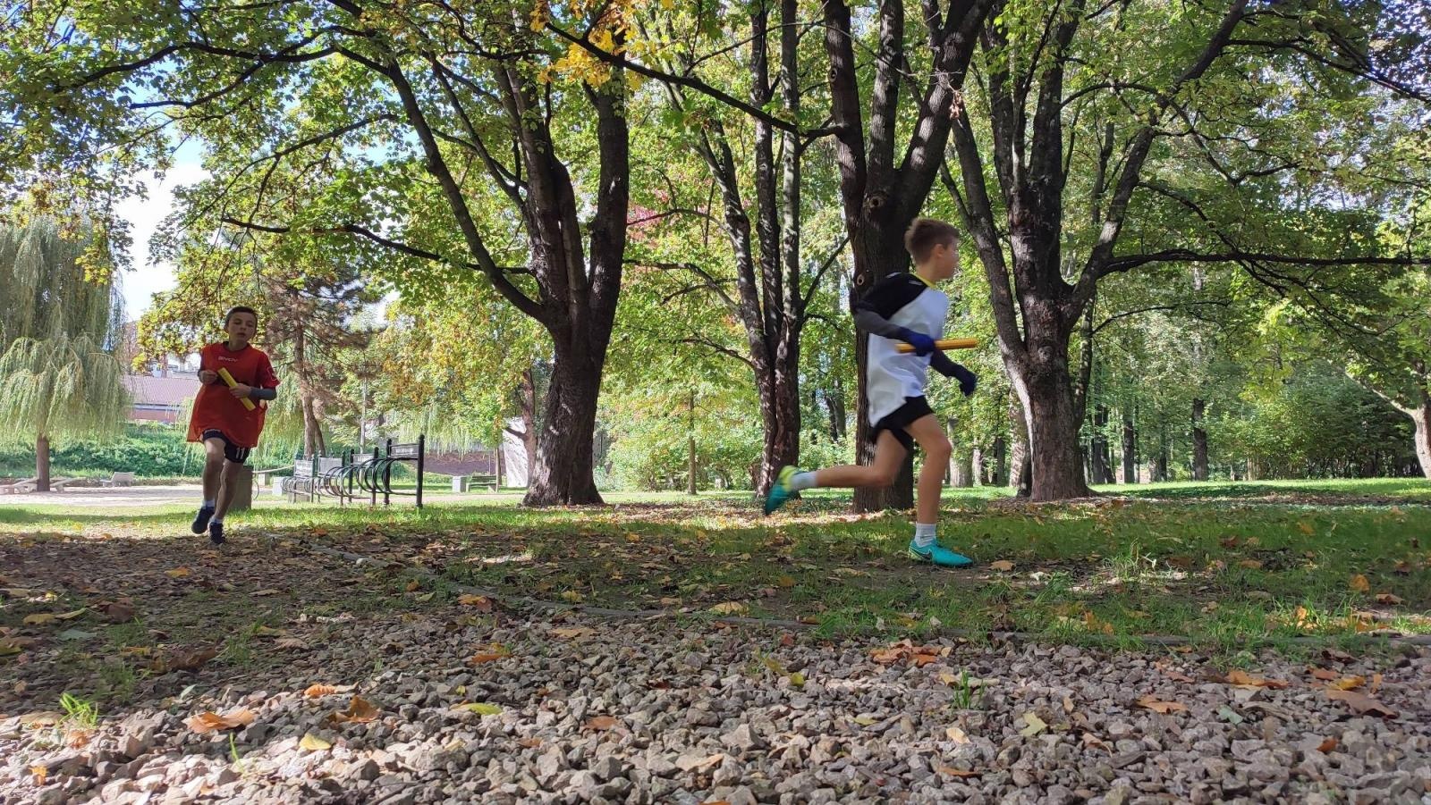 Zdjęcie w galerii na portalu naszraciborz.pl: Rejonowe finały w Sztafetowych Biegach Przełajowych [FOTO i WYNIKI] wiadomości z regionu