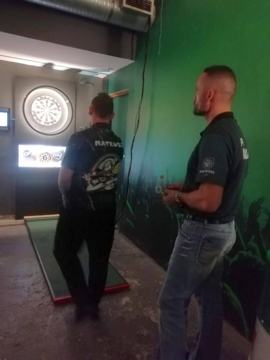 Zdjęcie w galerii na portalu naszraciborz.pl: Darterskie derby Raciborza w Tychach wiadomości z regionu