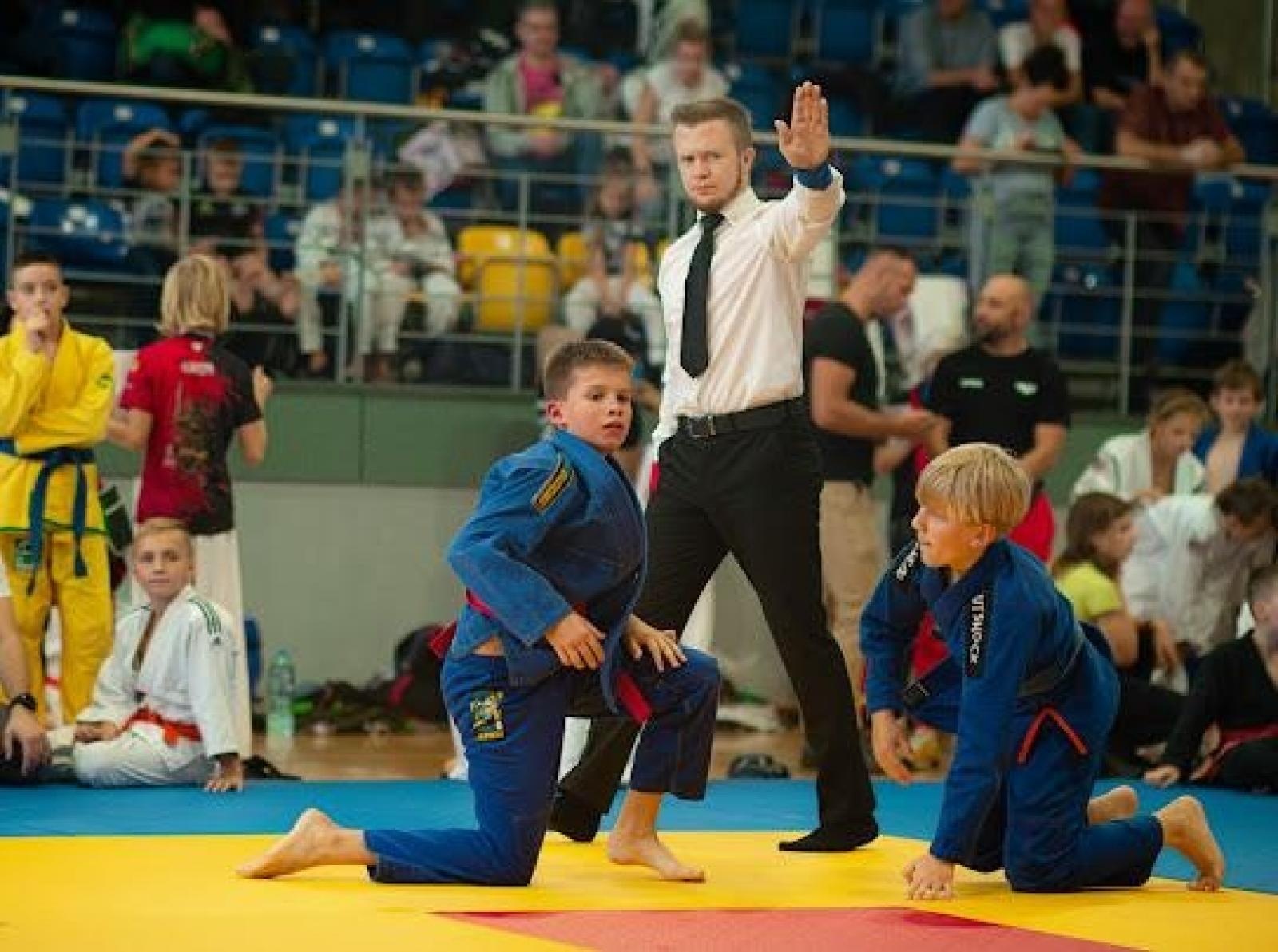 Zdjęcie w galerii na portalu naszraciborz.pl: Łamatorzy z Raciborza wrócili na maty wiadomości z regionu