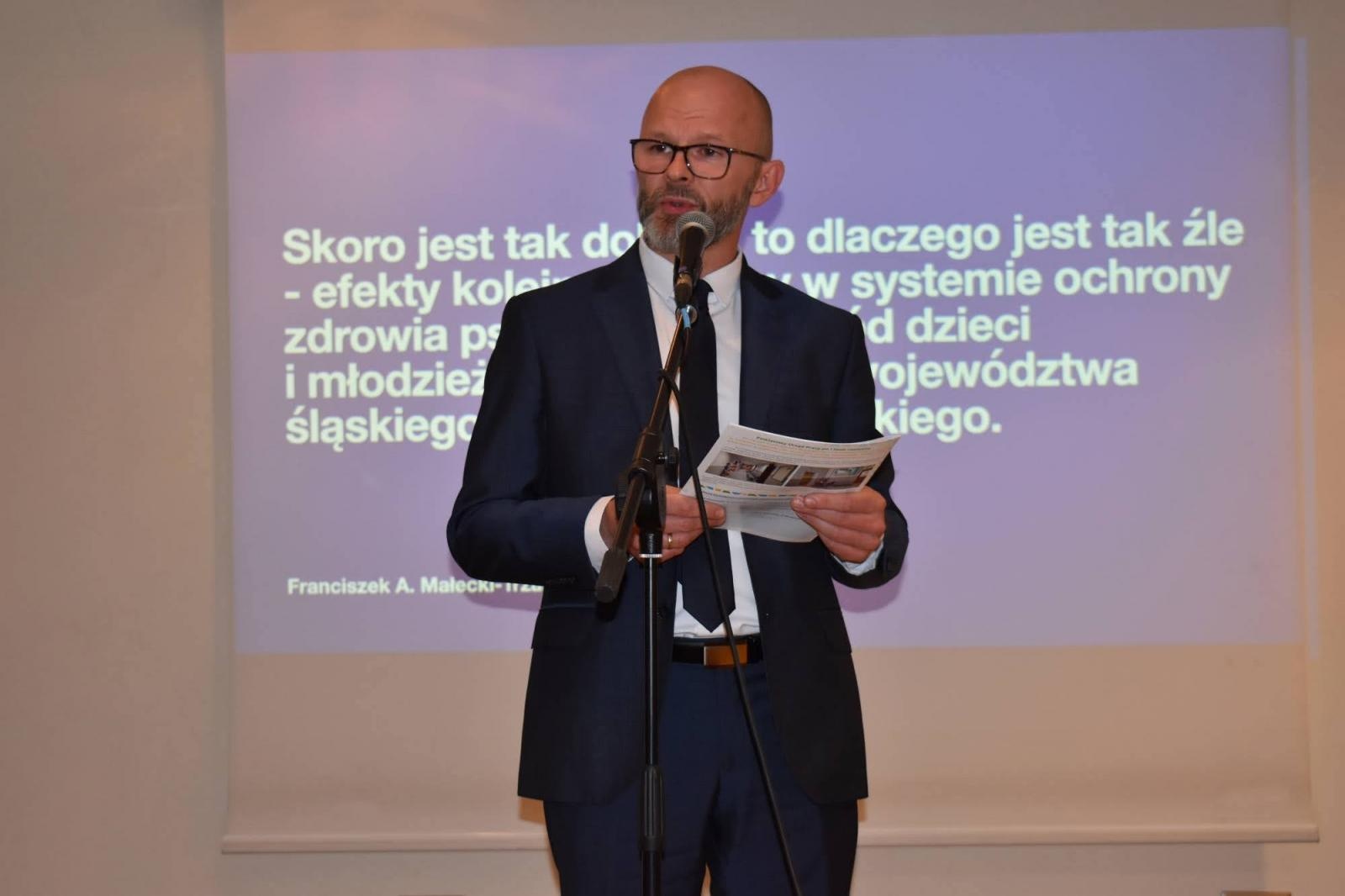 Zdjęcie w galerii na portalu naszraciborz.pl: Na zamku dyskutowano o zdrowiu psychicznym wiadomości z regionu