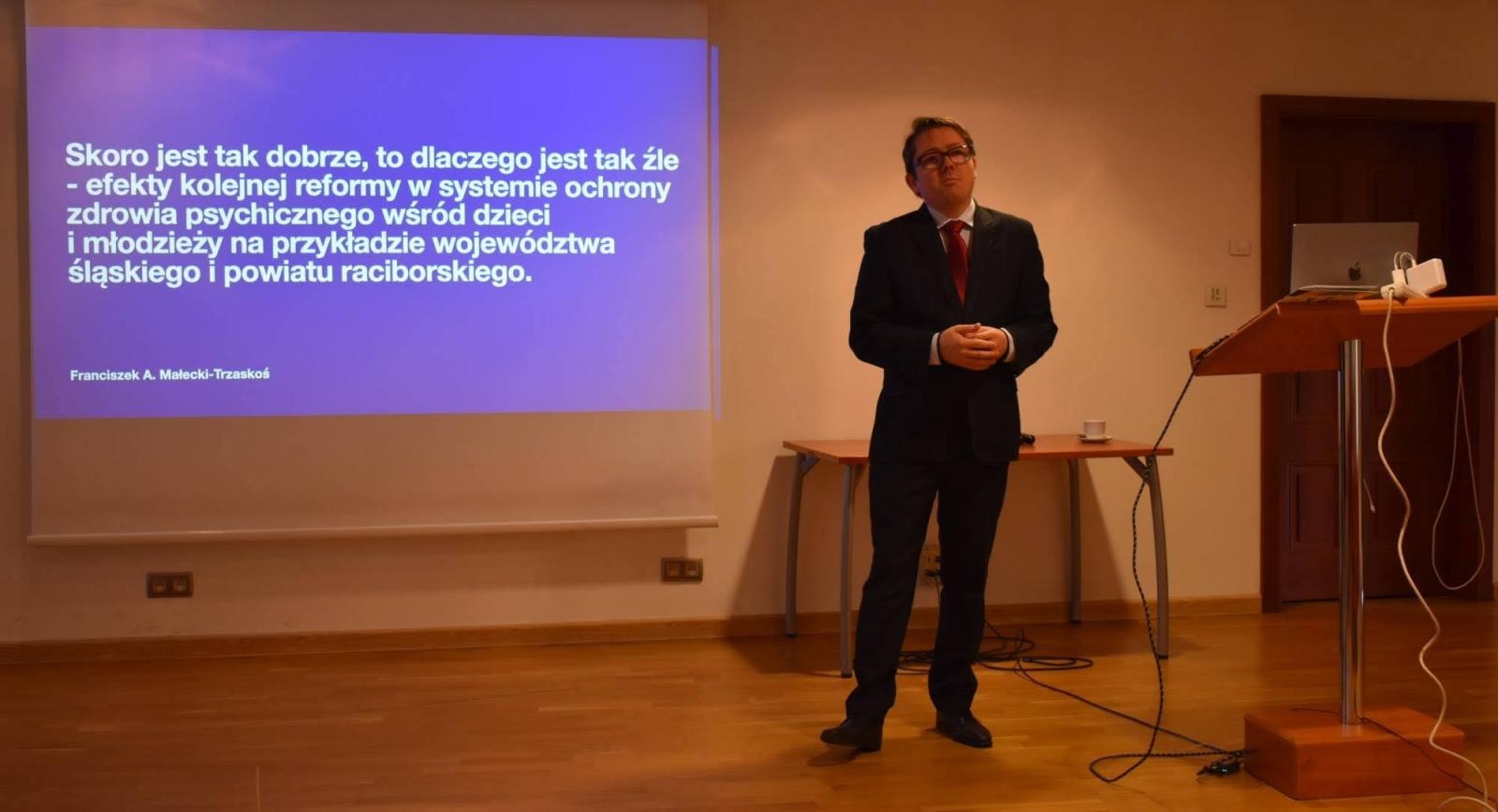 Zdjęcie w galerii na portalu naszraciborz.pl: Na zamku dyskutowano o zdrowiu psychicznym wiadomości z regionu