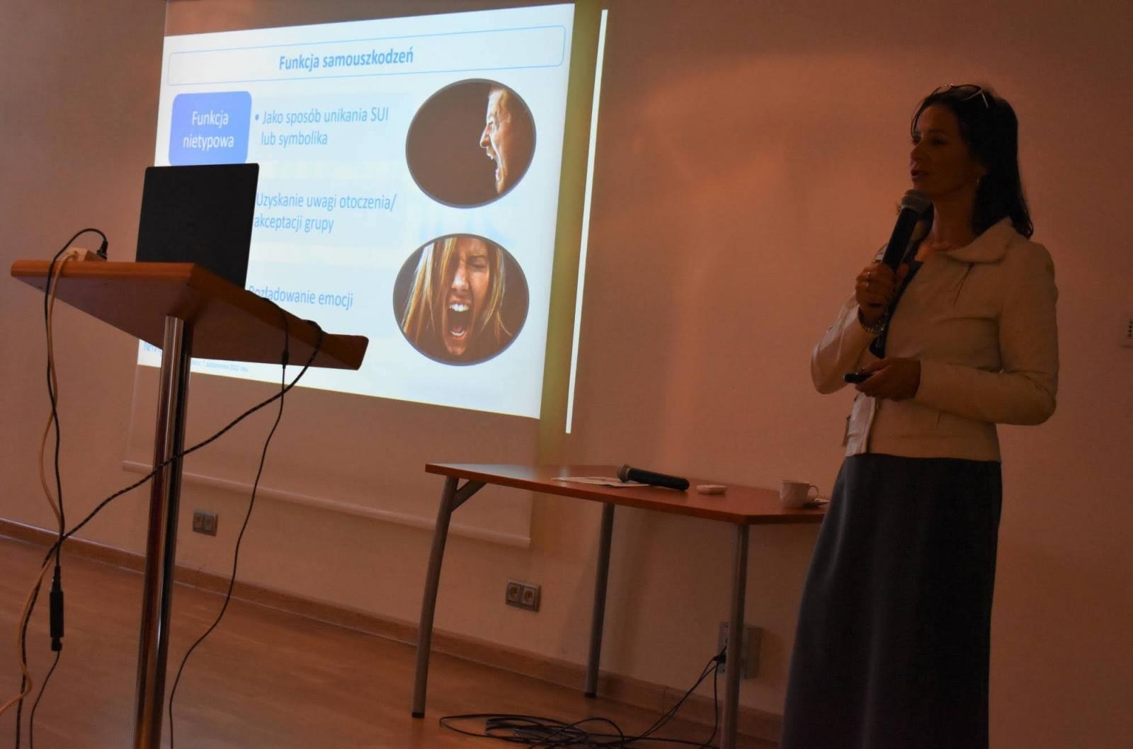 Zdjęcie w galerii na portalu naszraciborz.pl: Na zamku dyskutowano o zdrowiu psychicznym wiadomości z regionu