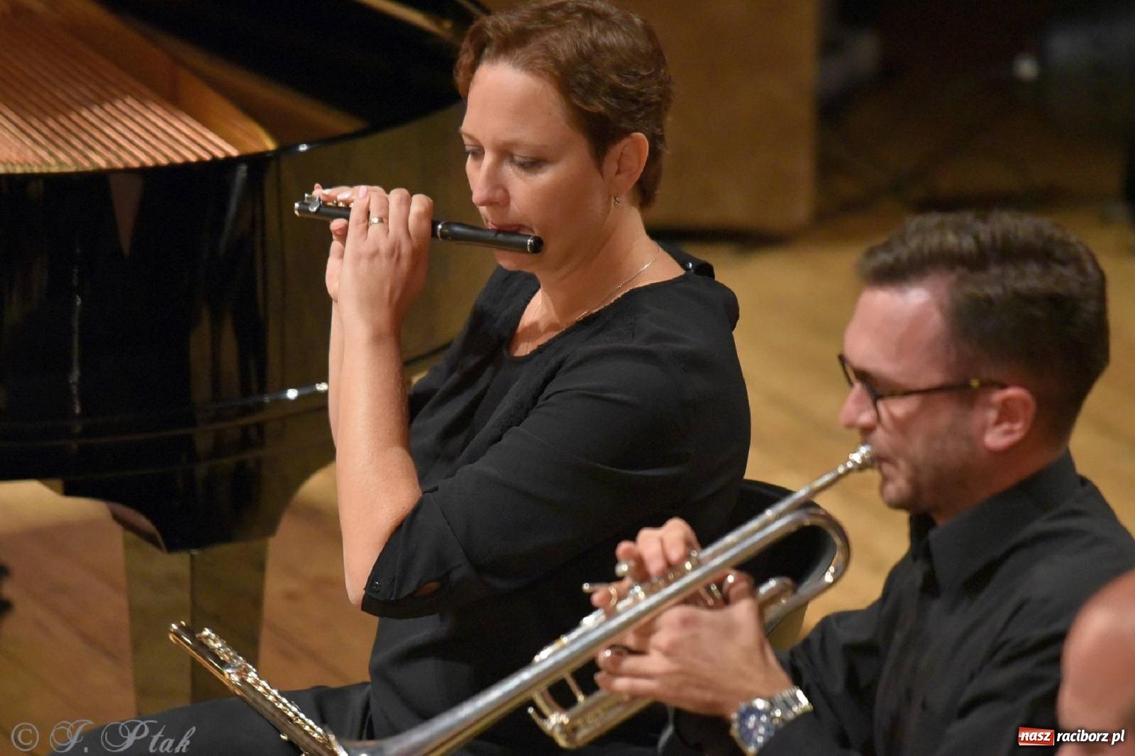 Zdjęcie w galerii na portalu naszraciborz.pl: Ostrawscy filharmonicy z koncertem w Raciborzu [FOTO i WIDEO] wiadomości z regionu