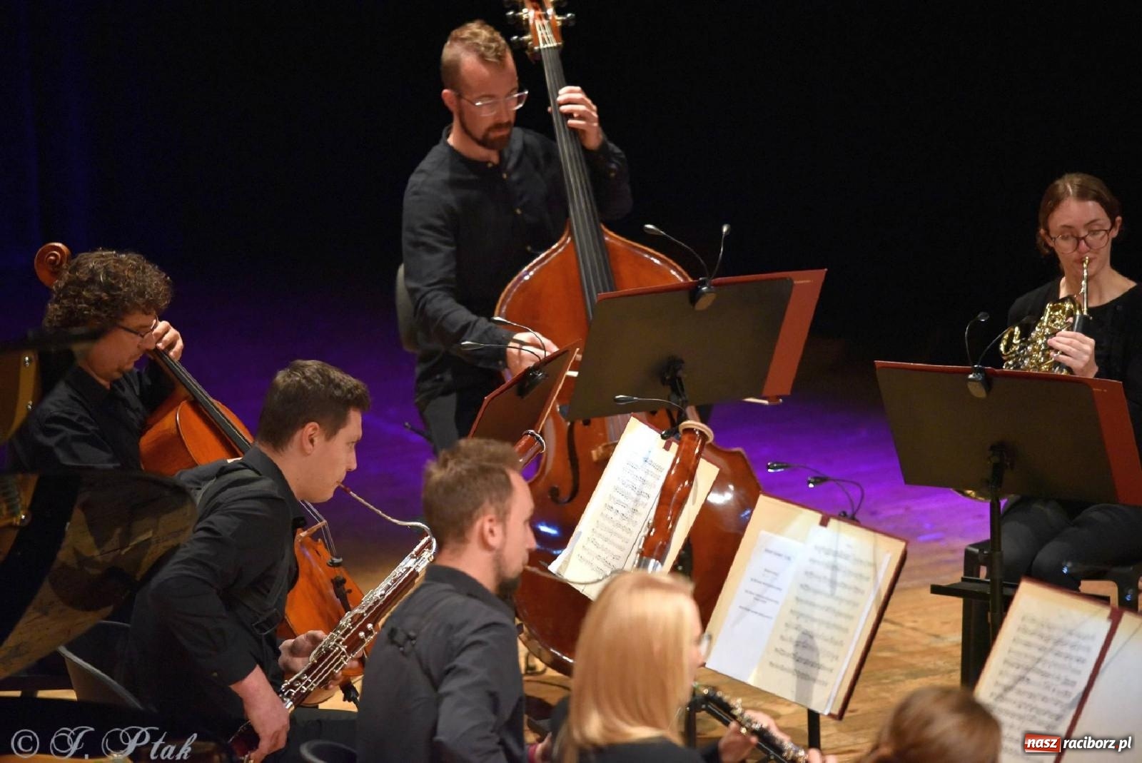 Zdjęcie w galerii na portalu naszraciborz.pl: Ostrawscy filharmonicy z koncertem w Raciborzu [FOTO i WIDEO] wiadomości z regionu