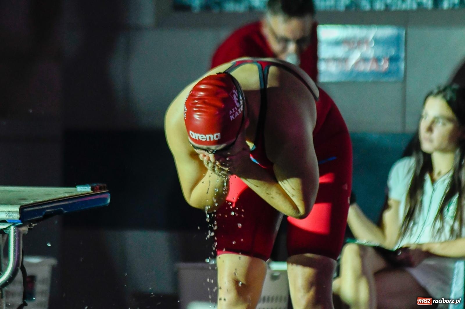 Zdjęcie w galerii na portalu naszraciborz.pl: Pływackie sprinty w Raciborzu. Stawką Puchar Marszałka wiadomości z regionu